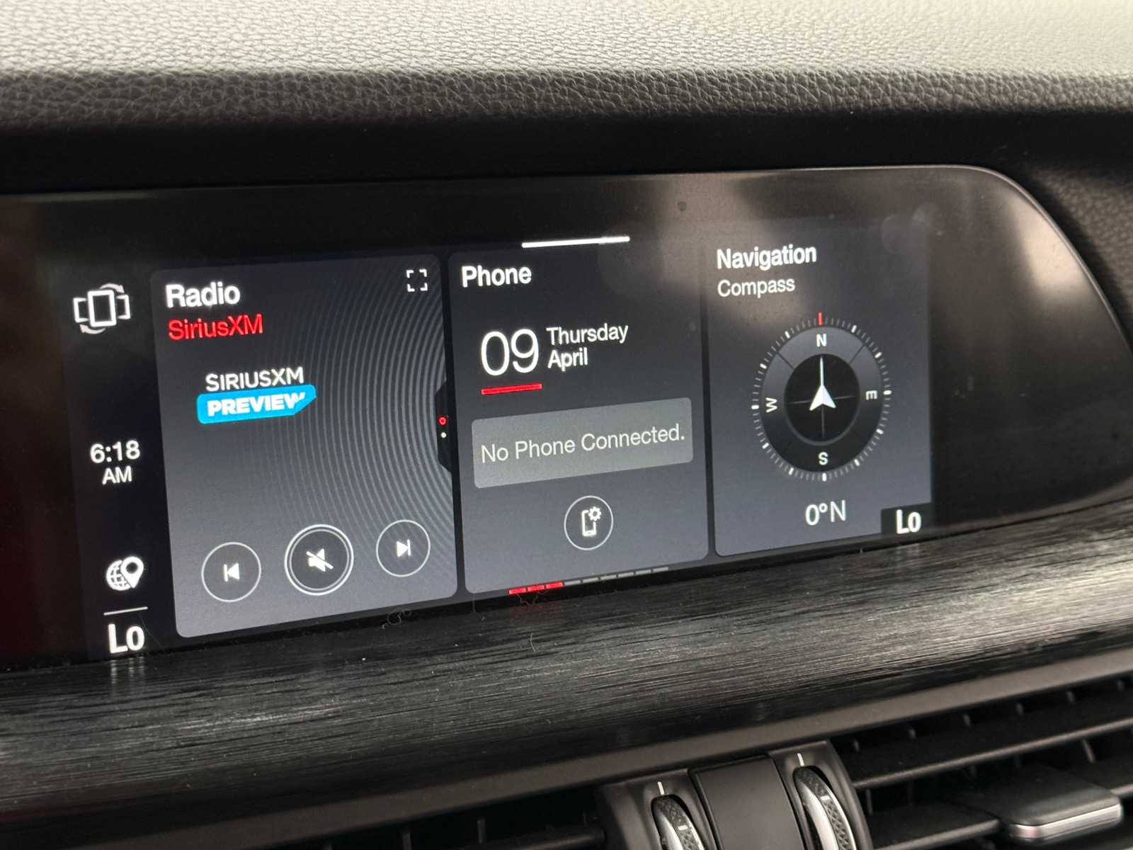 Thumbnail: 2020 Alfa Romeo Stelvio - 3