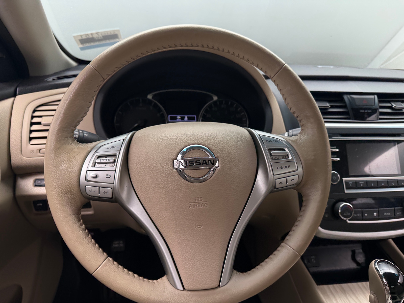 Thumbnail: 2017 Nissan Altima - 4