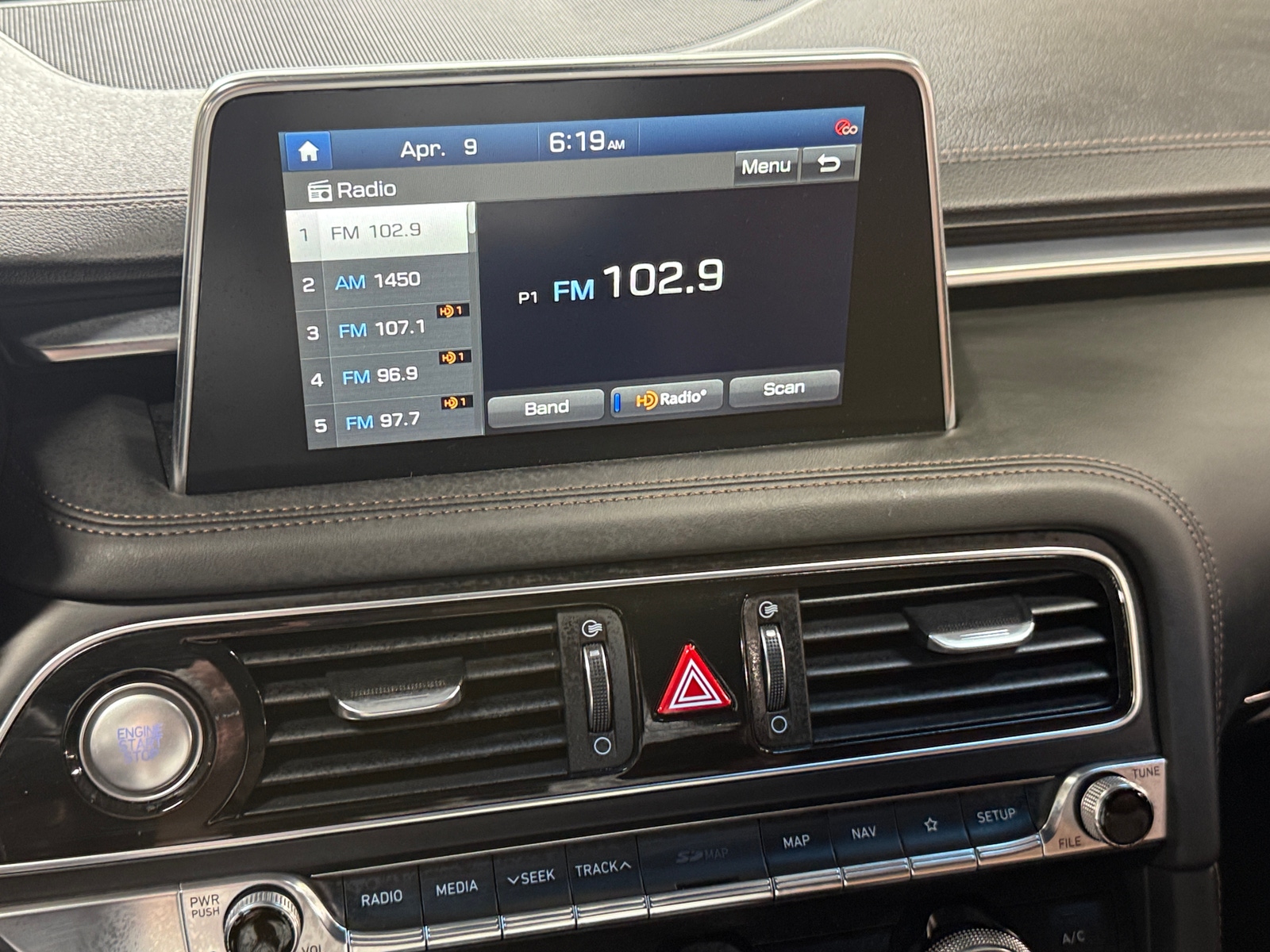 Thumbnail: 2020 Genesis G70 - 3