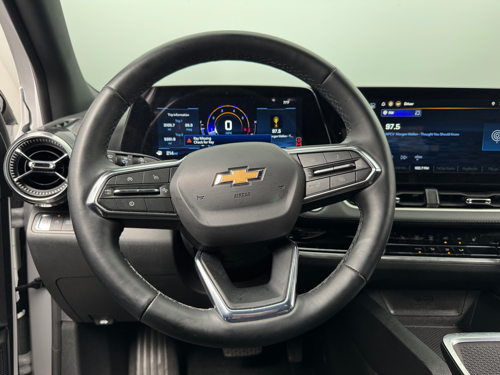 Thumbnail: 2025 Chevrolet Equinox - 5