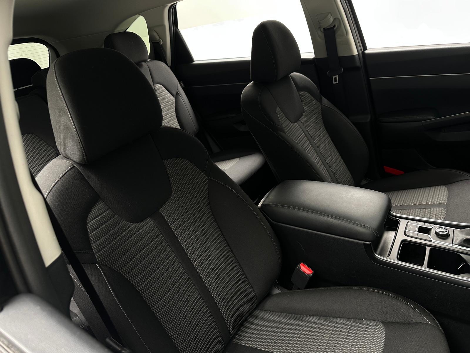 Thumbnail: 2025 Kia Sorento - 2