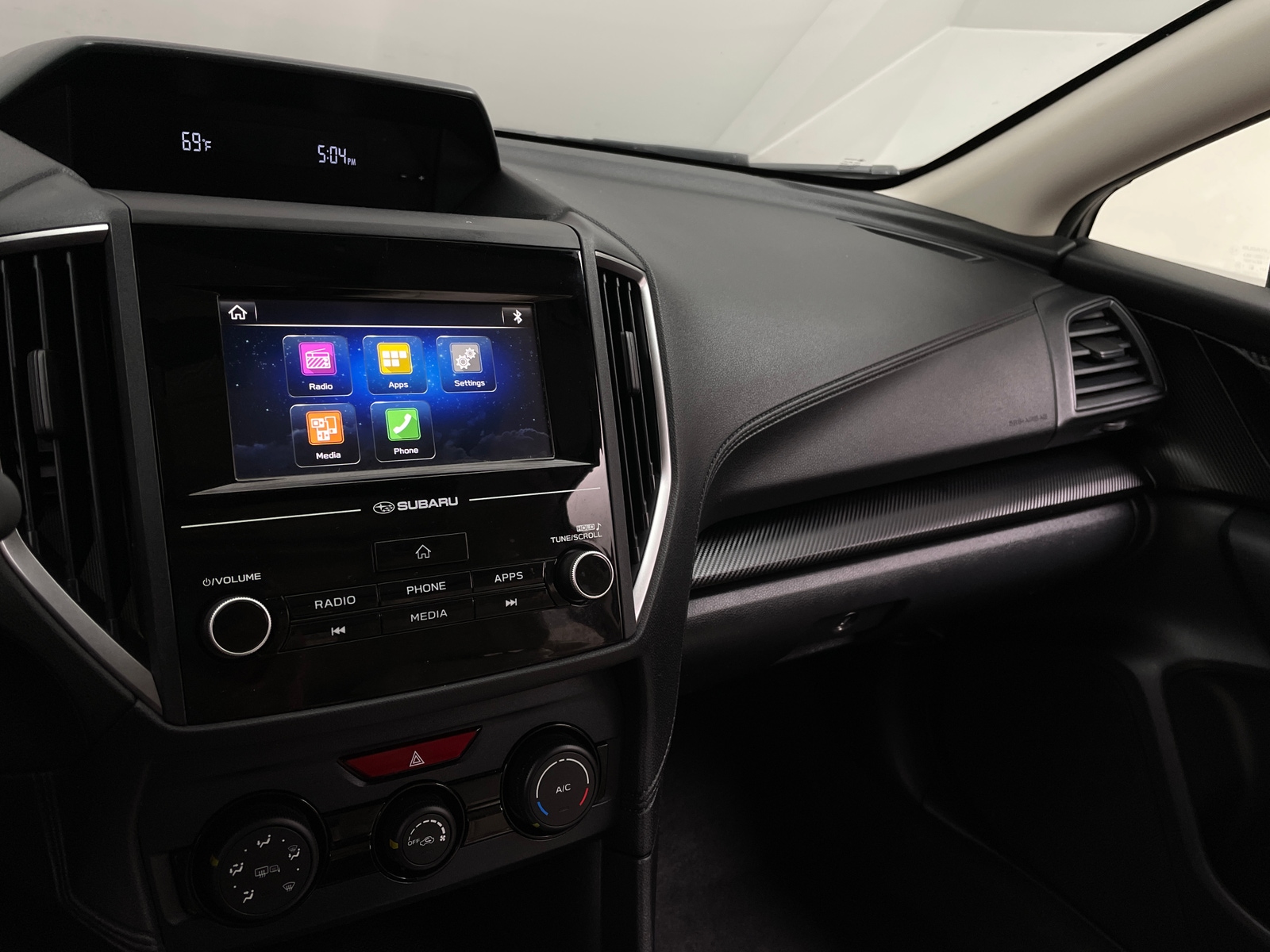 Thumbnail: 2018 Subaru Crosstrek - 4