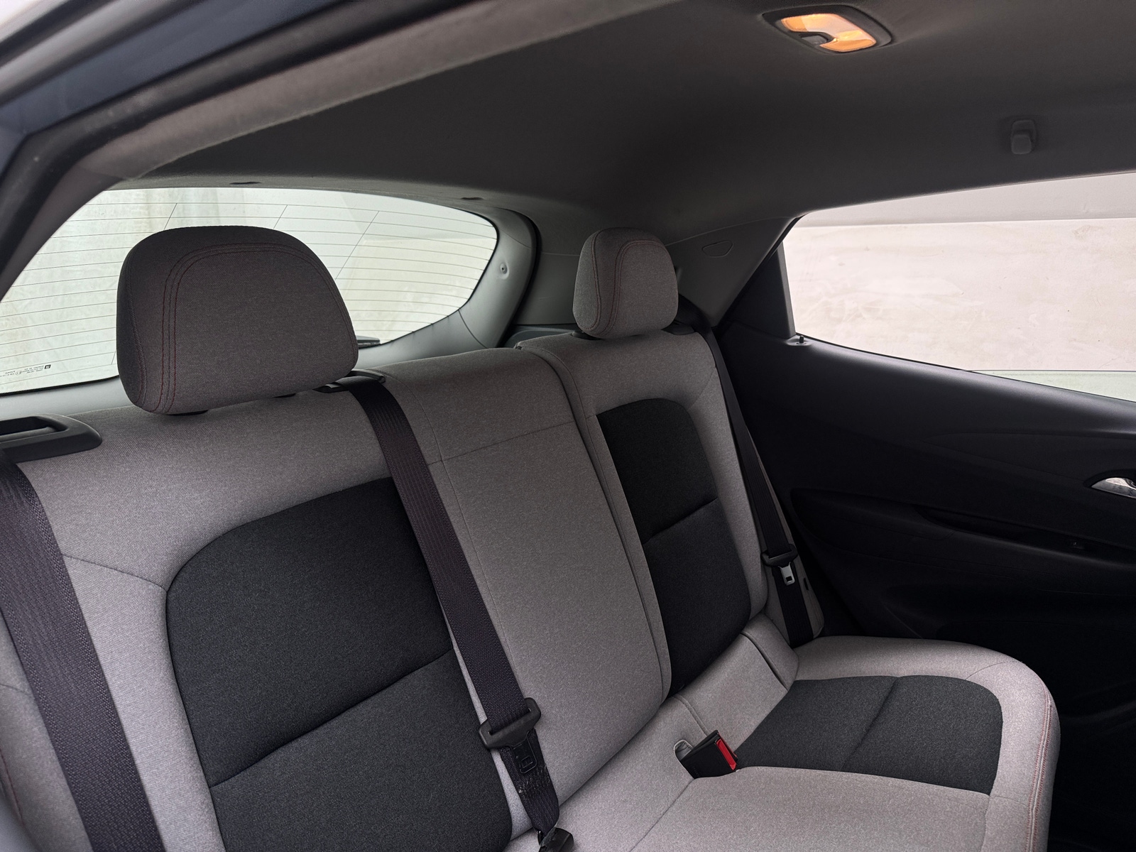 Thumbnail: 2017 Chevrolet Bolt EV - 6