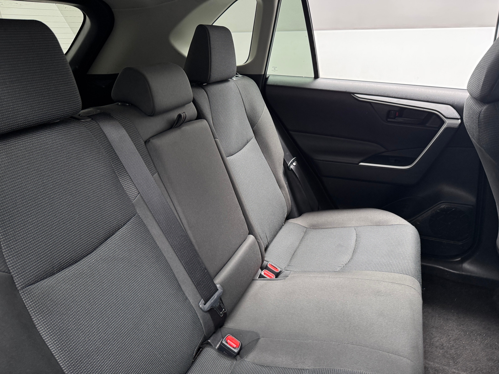 Thumbnail: 2025 Toyota RAV4 - 6