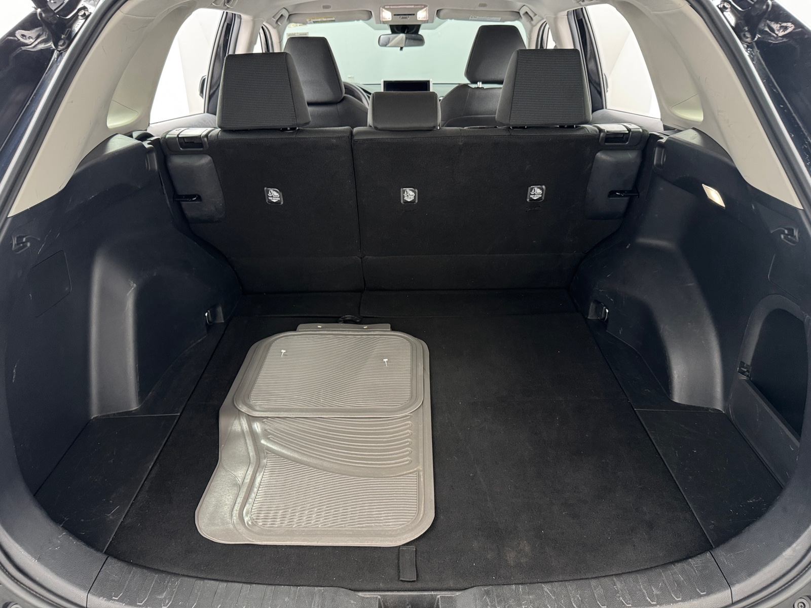 Thumbnail: 2025 Toyota RAV4 - 7