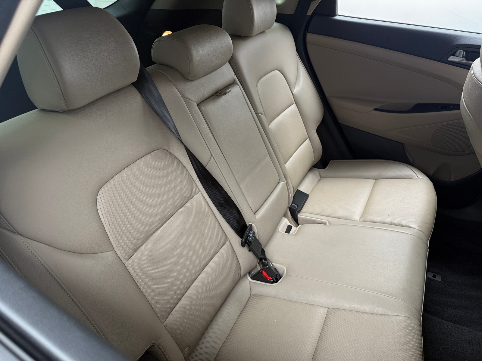 Thumbnail: 2016 Hyundai Tucson - 5