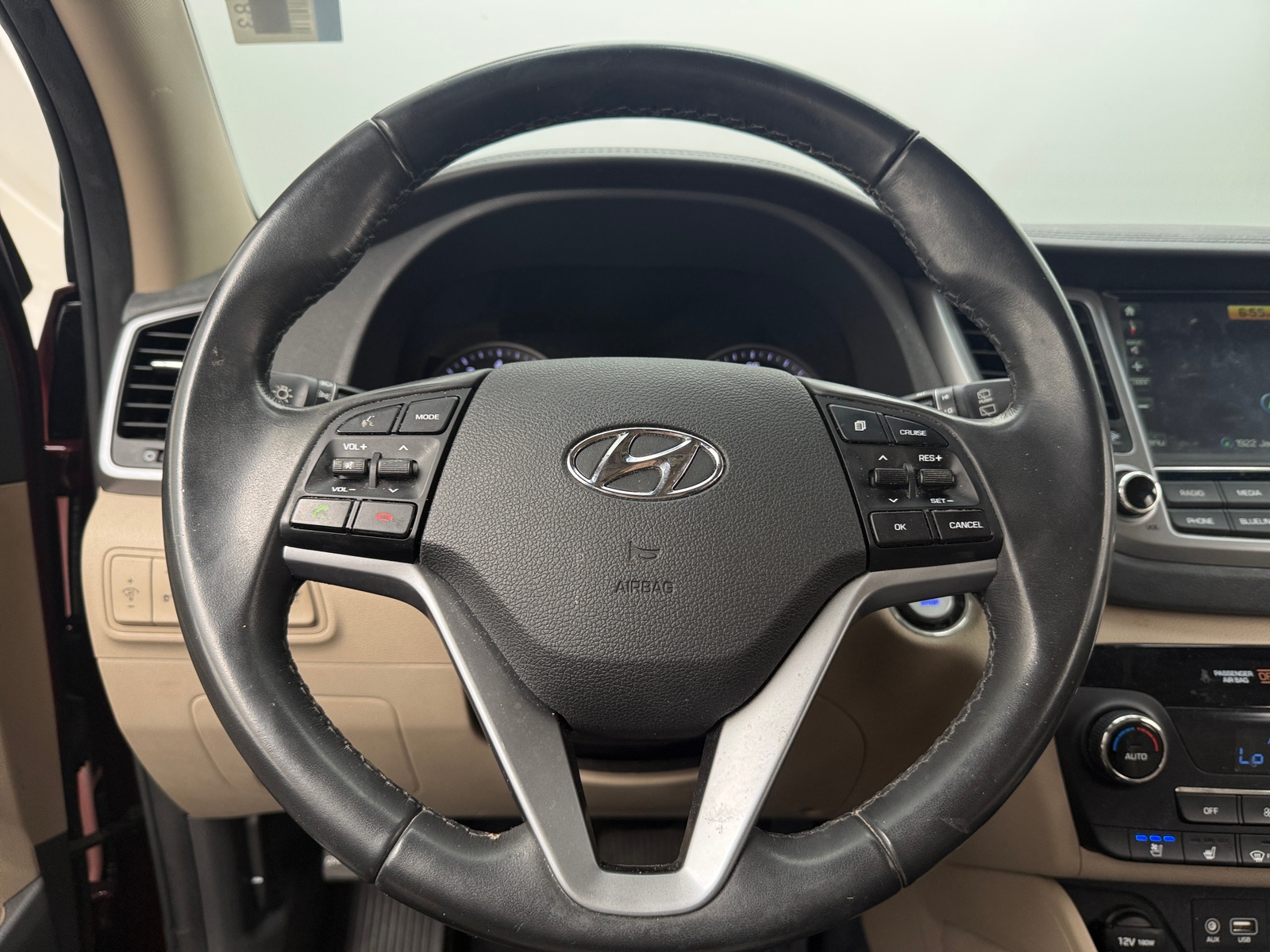 Thumbnail: 2016 Hyundai Tucson - 4