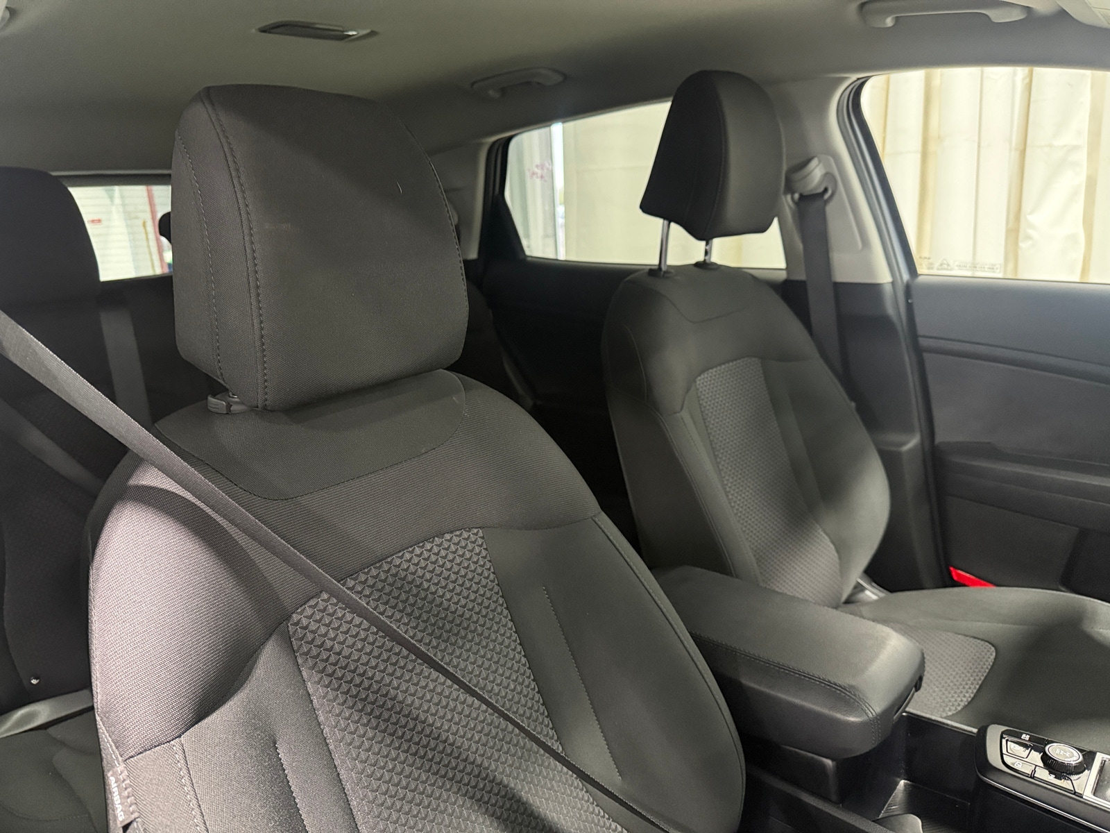 Thumbnail: 2025 Kia Sportage - 2