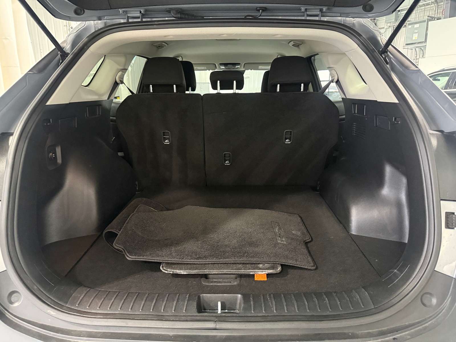 Thumbnail: 2025 Kia Sportage - 7