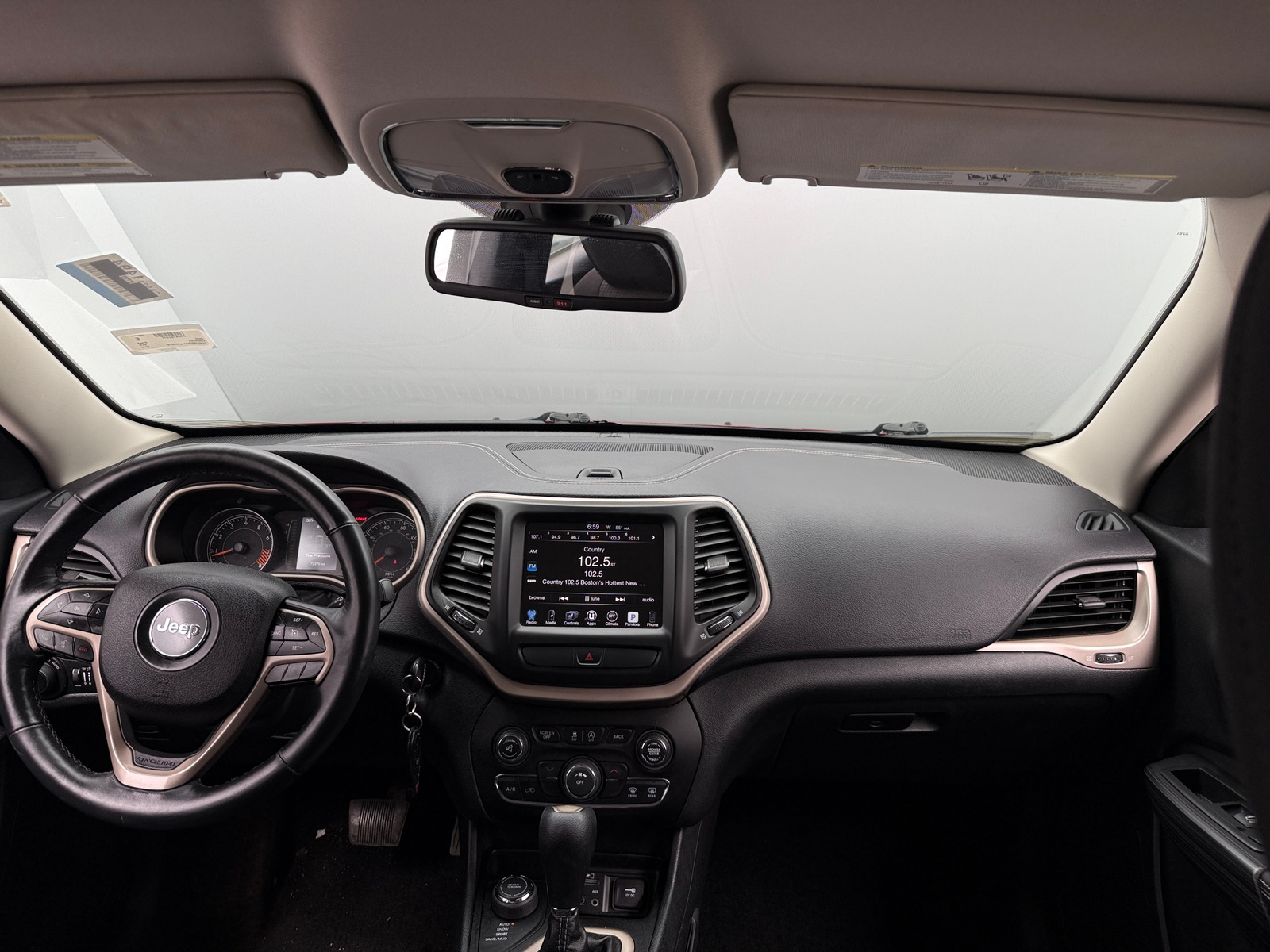 Thumbnail: 2015 Jeep Cherokee - 3