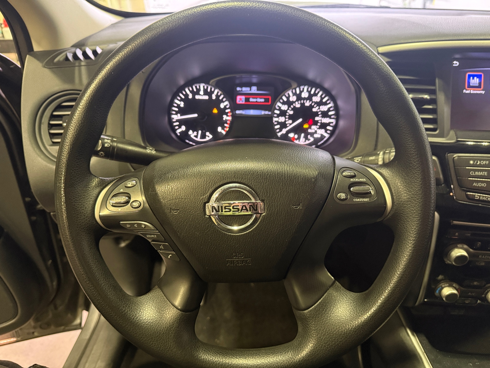 Thumbnail: 2018 Nissan Pathfinder - 5