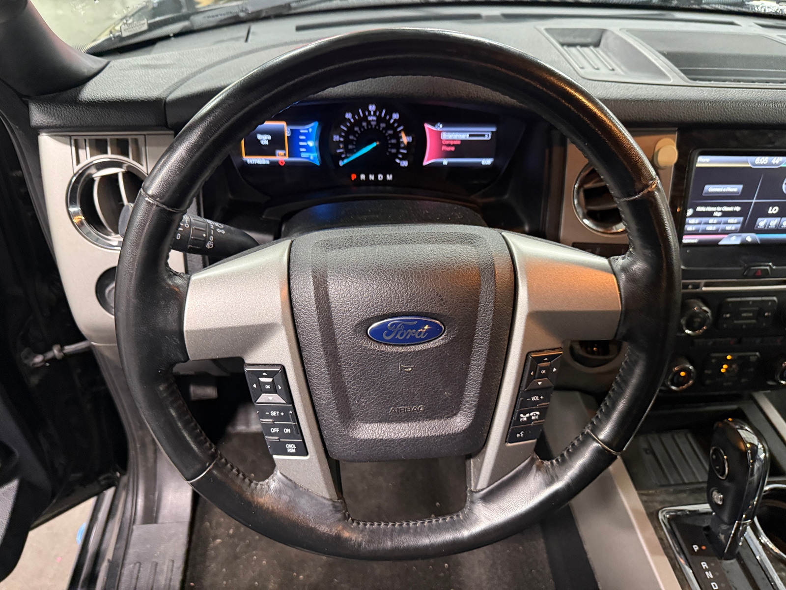 Thumbnail: 2015 Ford Expedition - 4