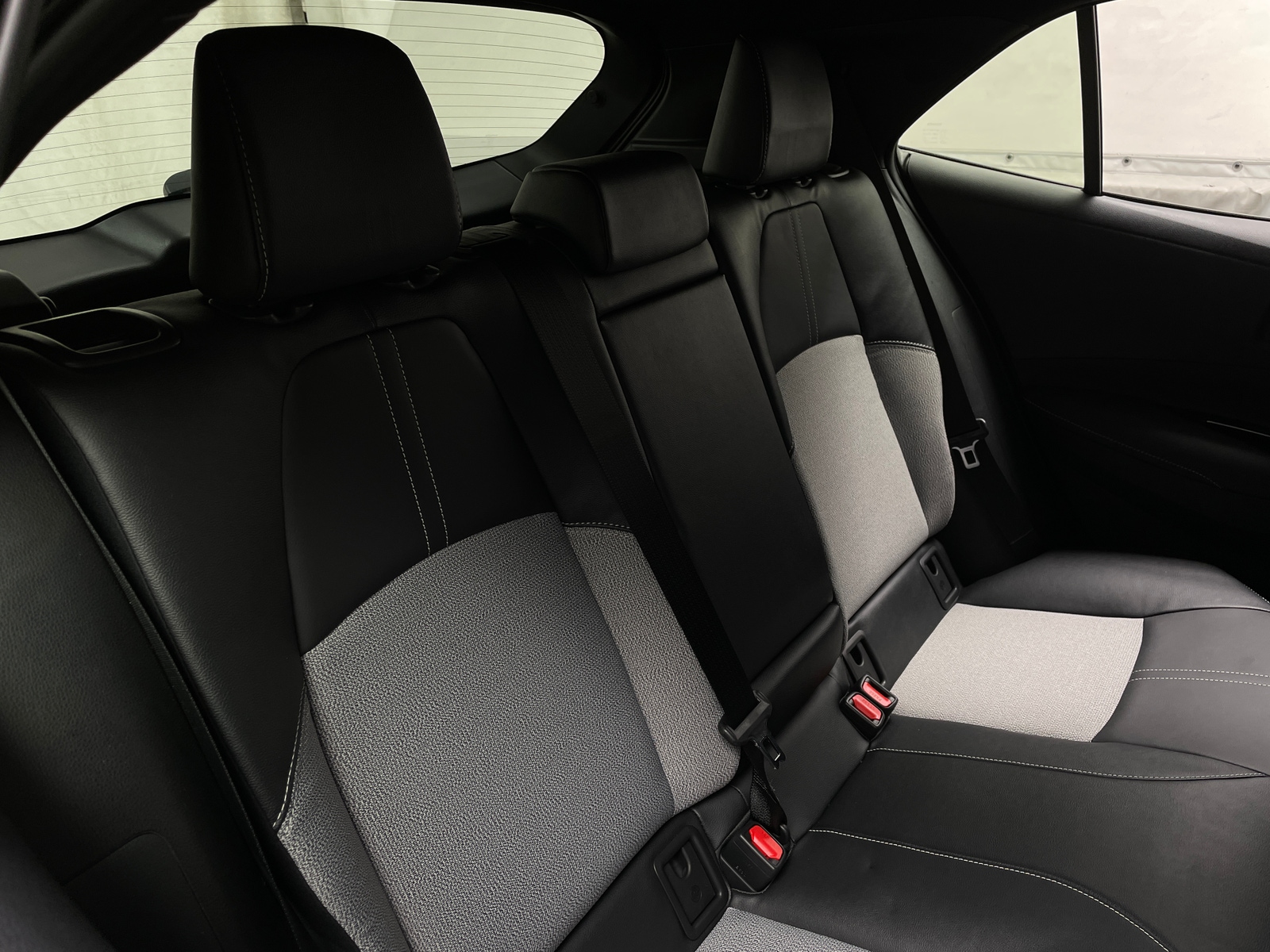 Thumbnail: 2025 Toyota Corolla - 5