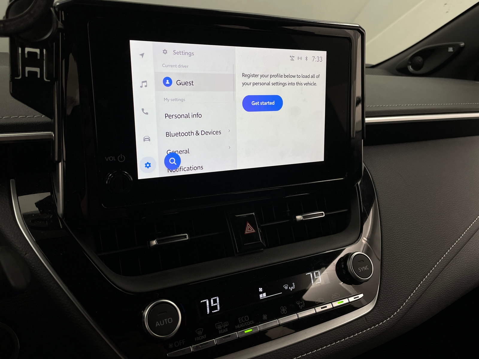 Thumbnail: 2025 Toyota Corolla - 3