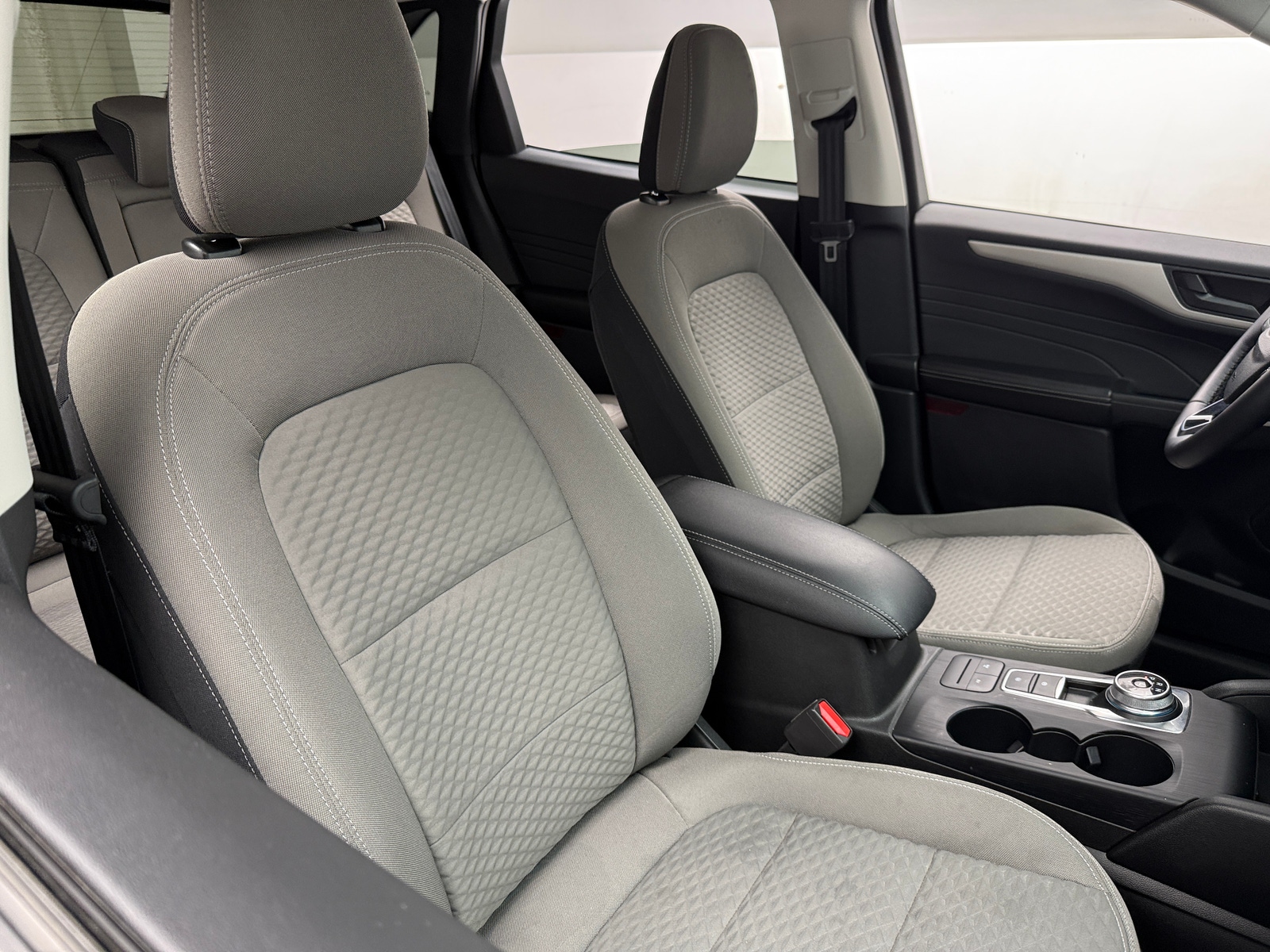 Thumbnail: 2022 Ford Escape - 2