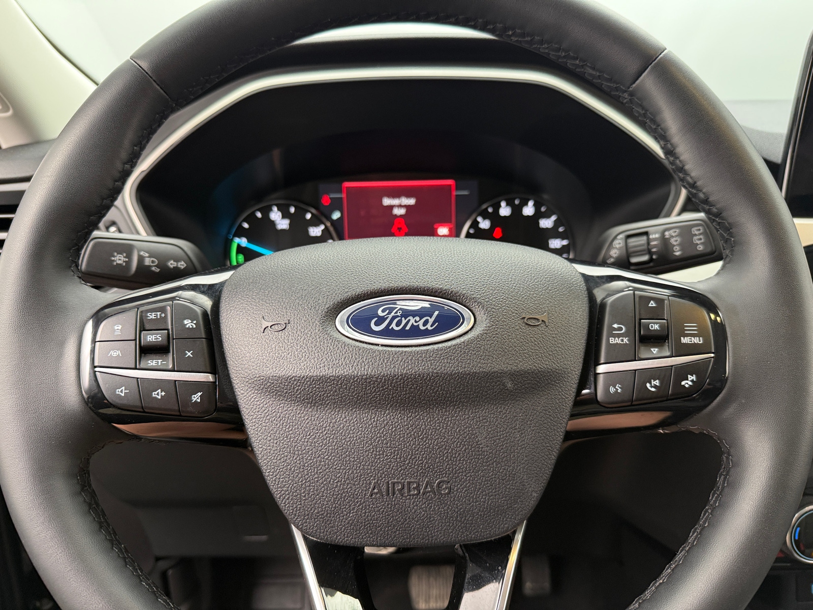 Thumbnail: 2022 Ford Escape - 5