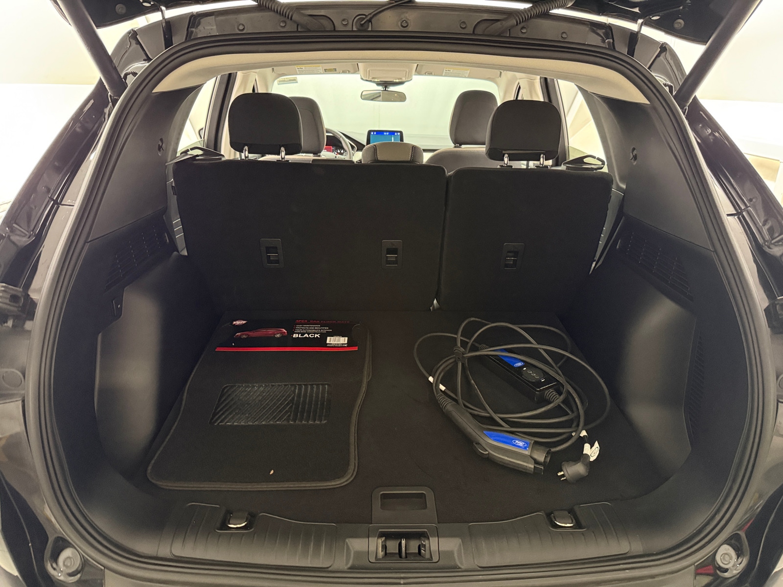 Thumbnail: 2022 Ford Escape - 7