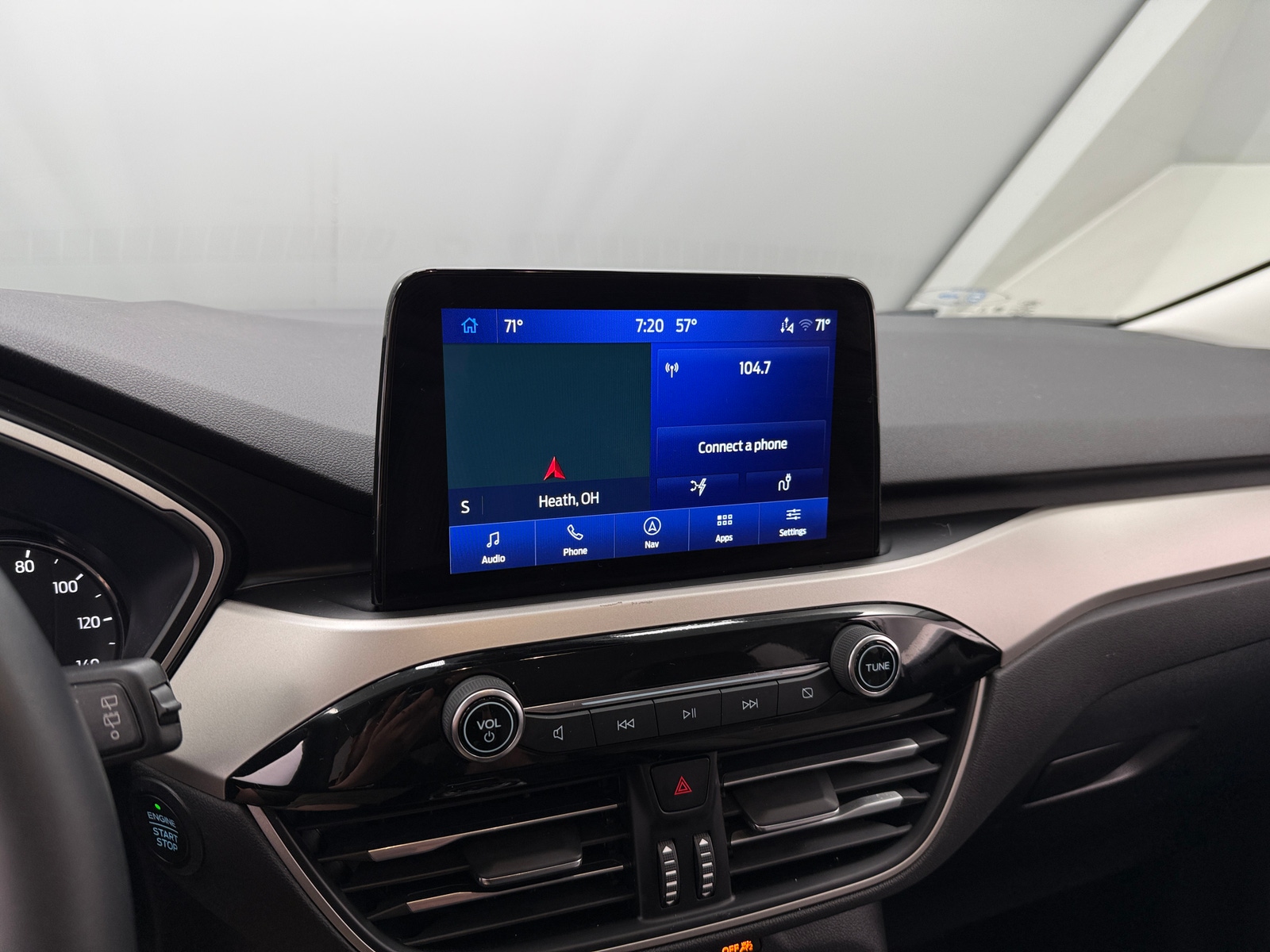 Thumbnail: 2022 Ford Escape - 4