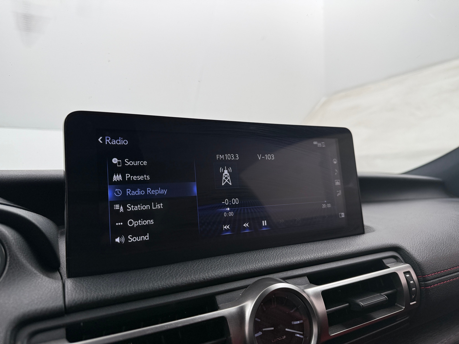 Thumbnail: 2023 Lexus RC - 2