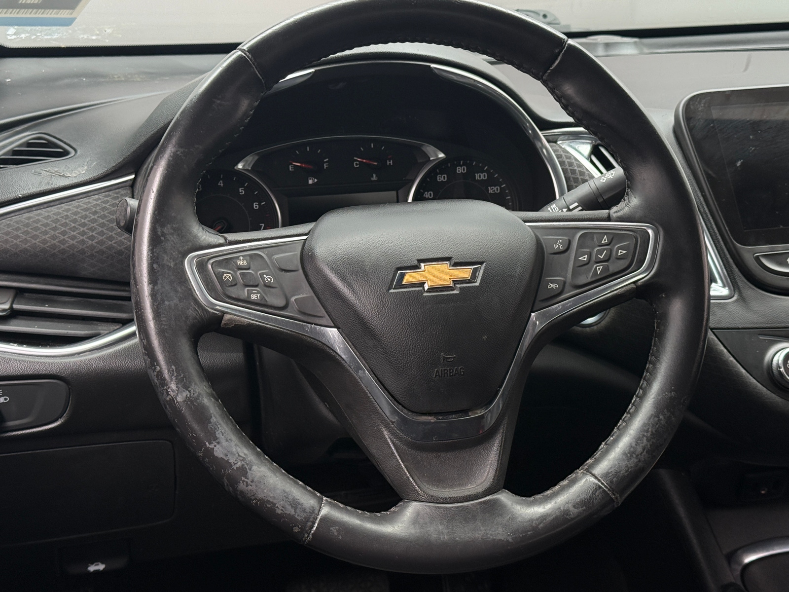 Thumbnail: 2018 Chevrolet Malibu - 5