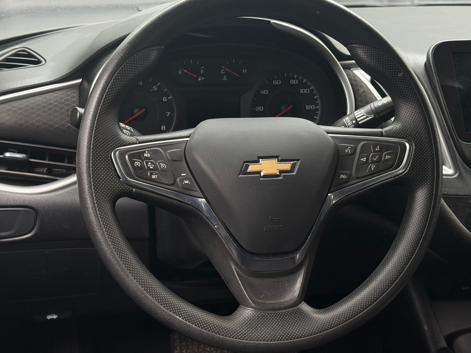 Thumbnail: 2024 Chevrolet Malibu - 5