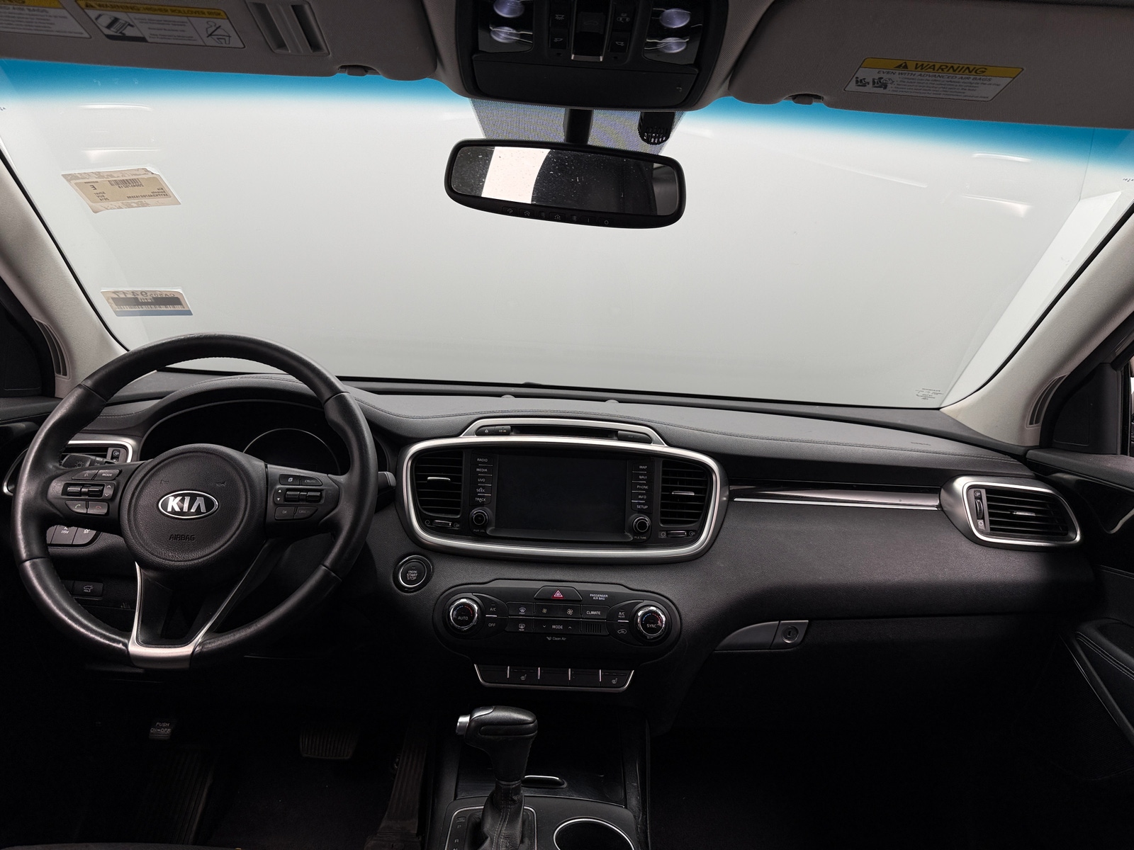 Thumbnail: 2016 Kia Sorento - 2