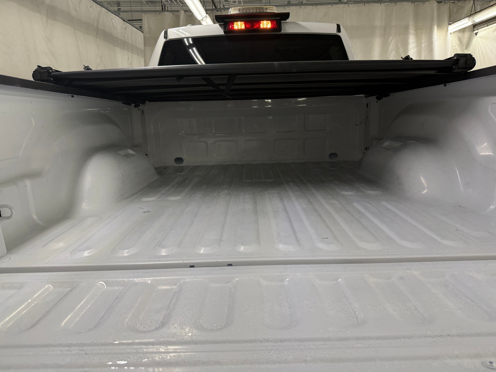 Thumbnail: 2021 RAM 1500 Classic - 6