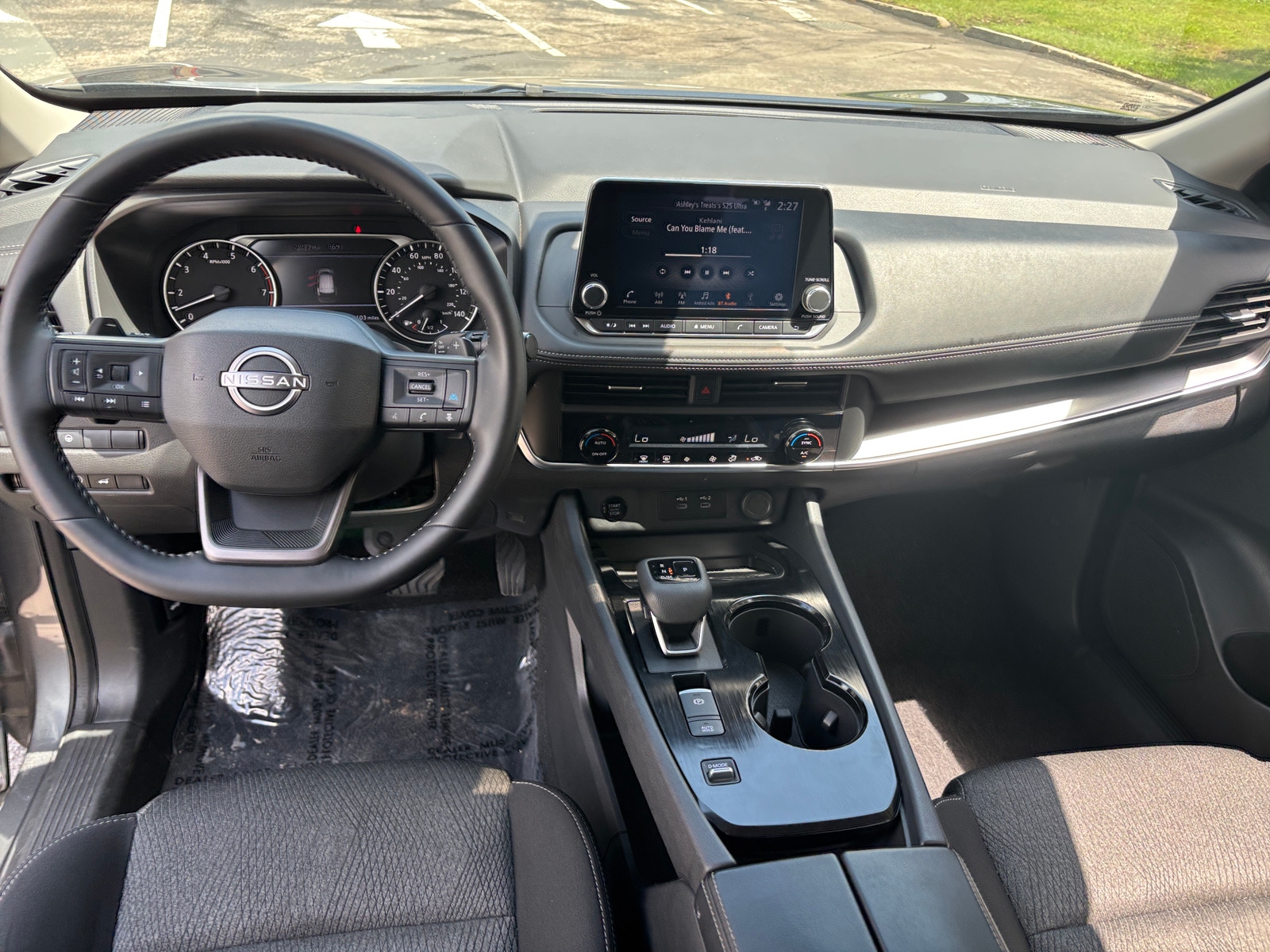 Thumbnail: 2025 Nissan Rogue - 3