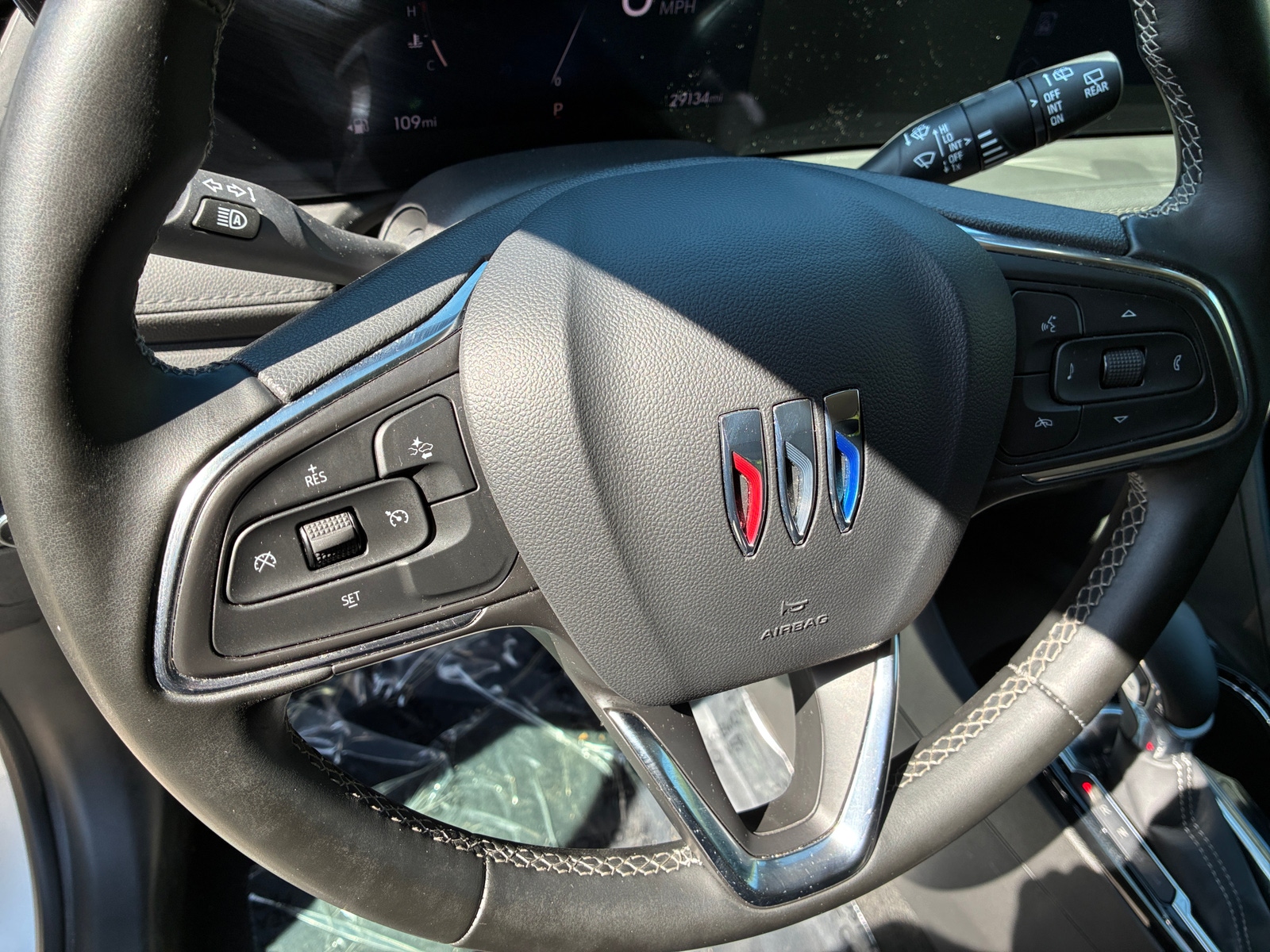 Thumbnail: 2025 Buick Encore GX - 4