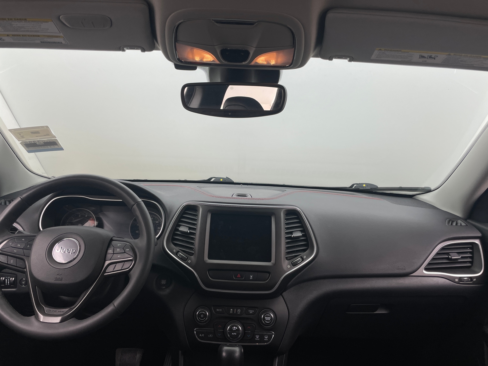 Thumbnail: 2022 Jeep Cherokee - 2