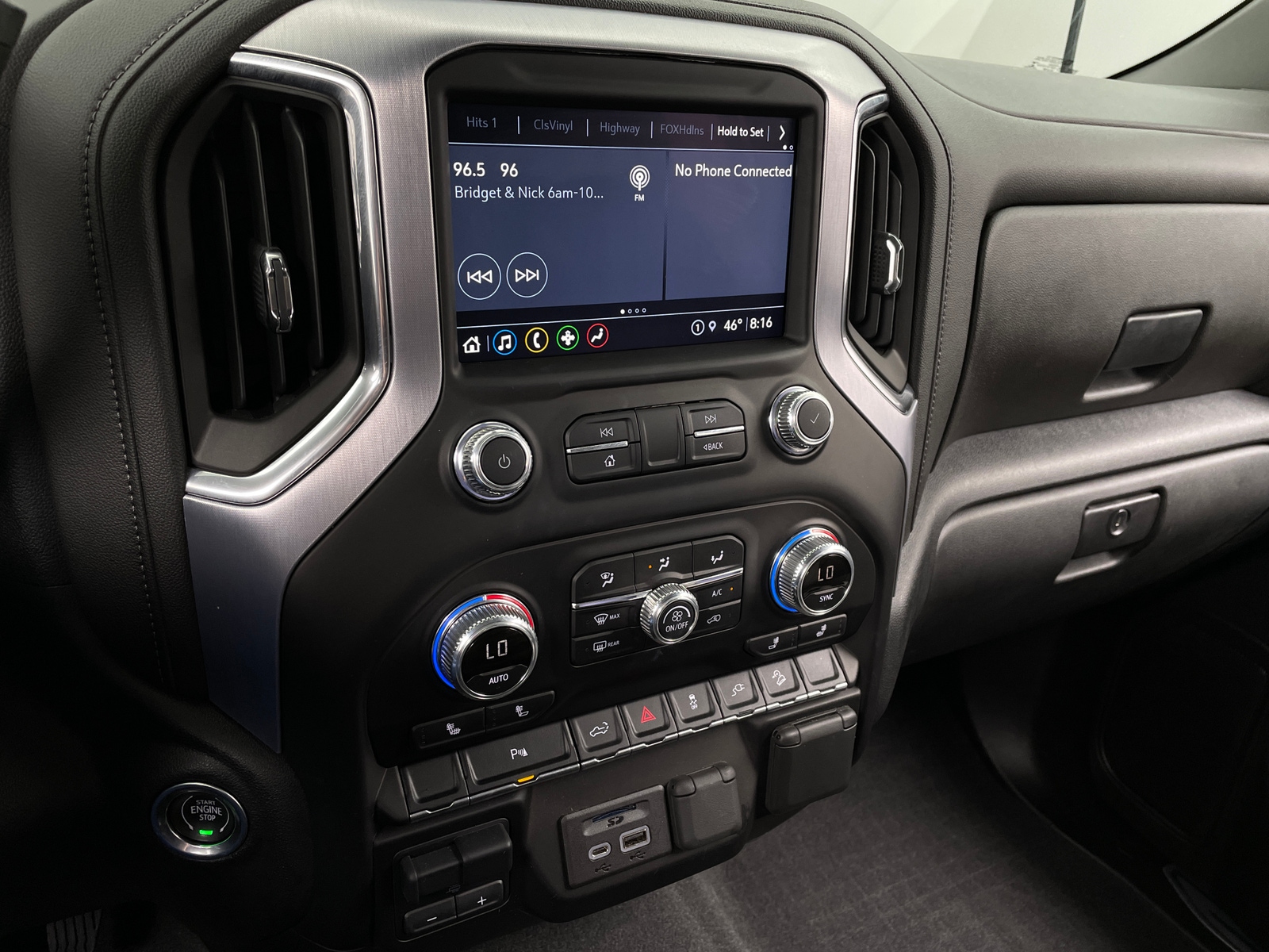 Thumbnail: 2022 GMC Sierra 2500 - 4