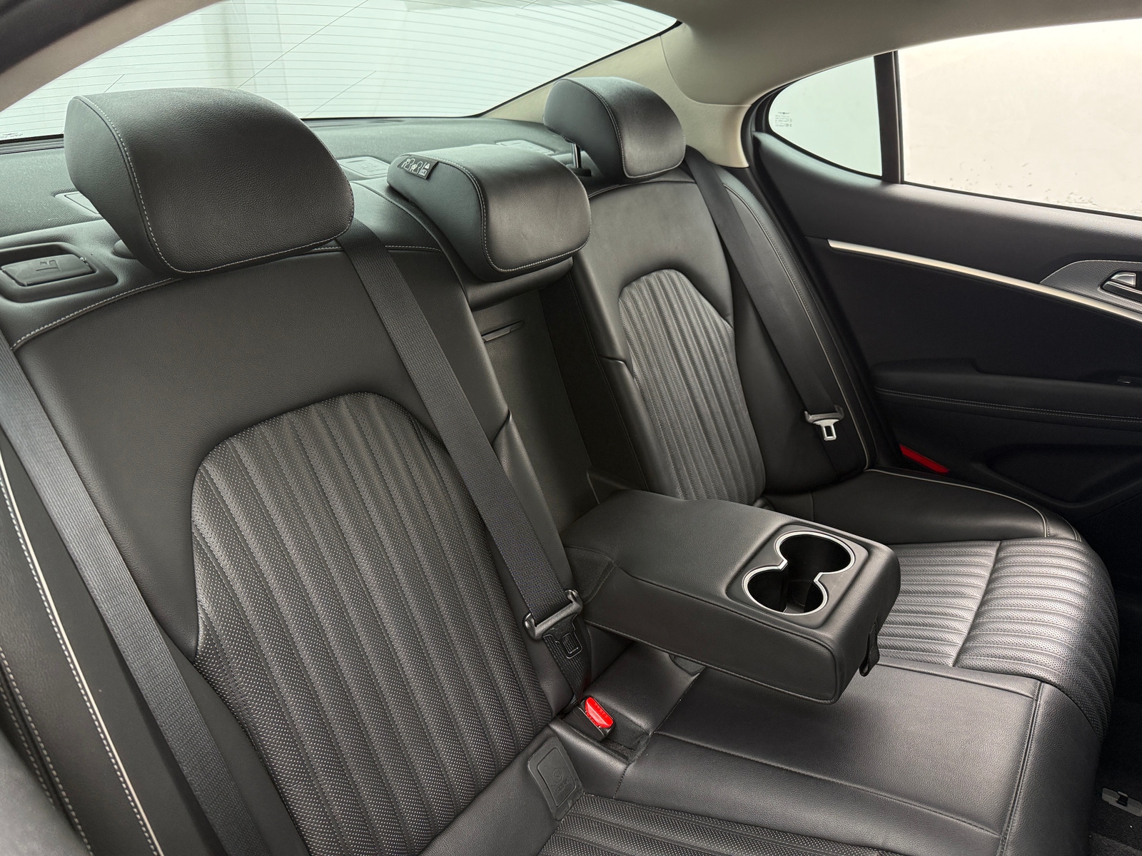 Thumbnail: 2023 Genesis G70 - 5