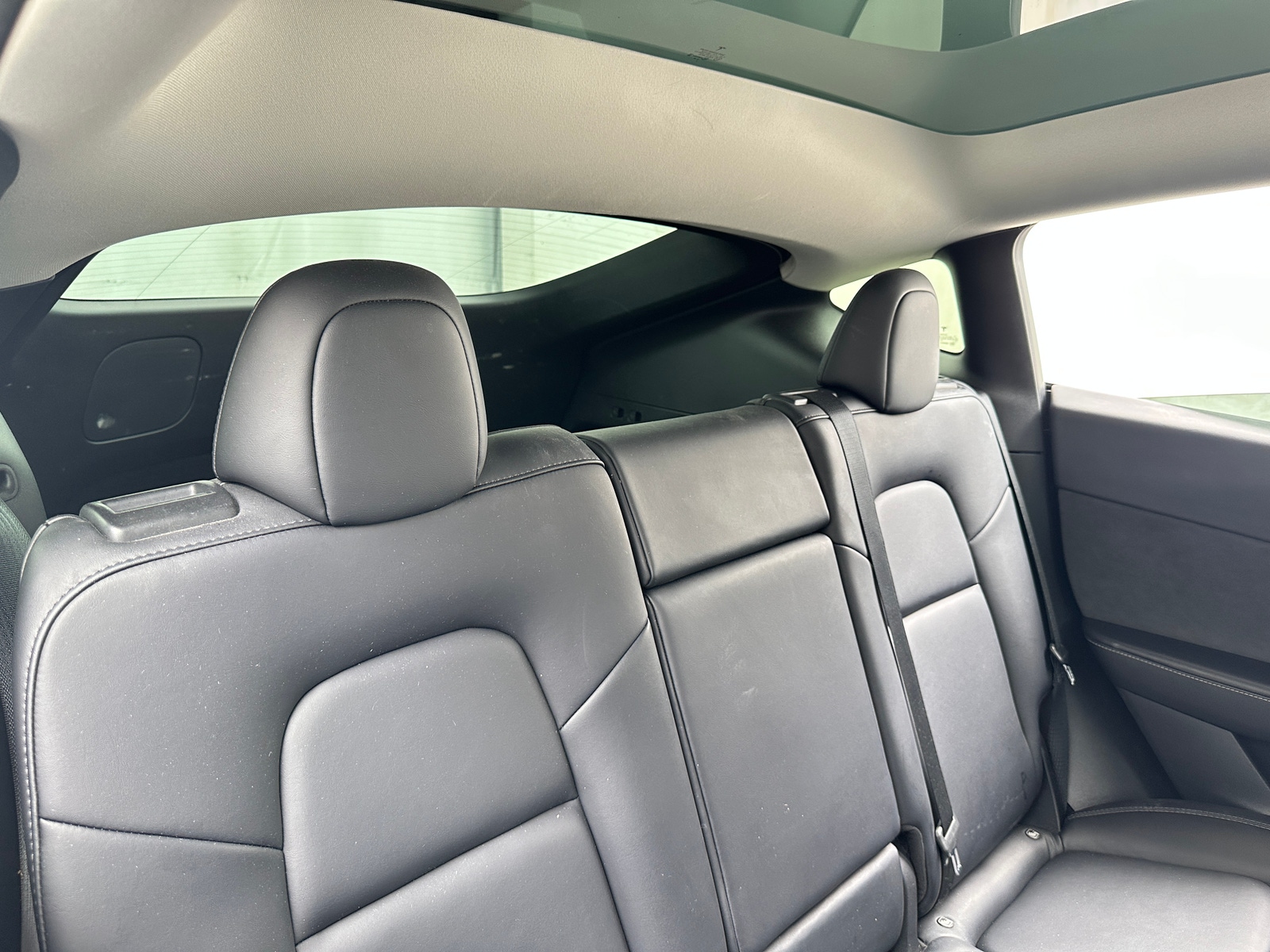 Thumbnail: 2022 Tesla Model Y - 5