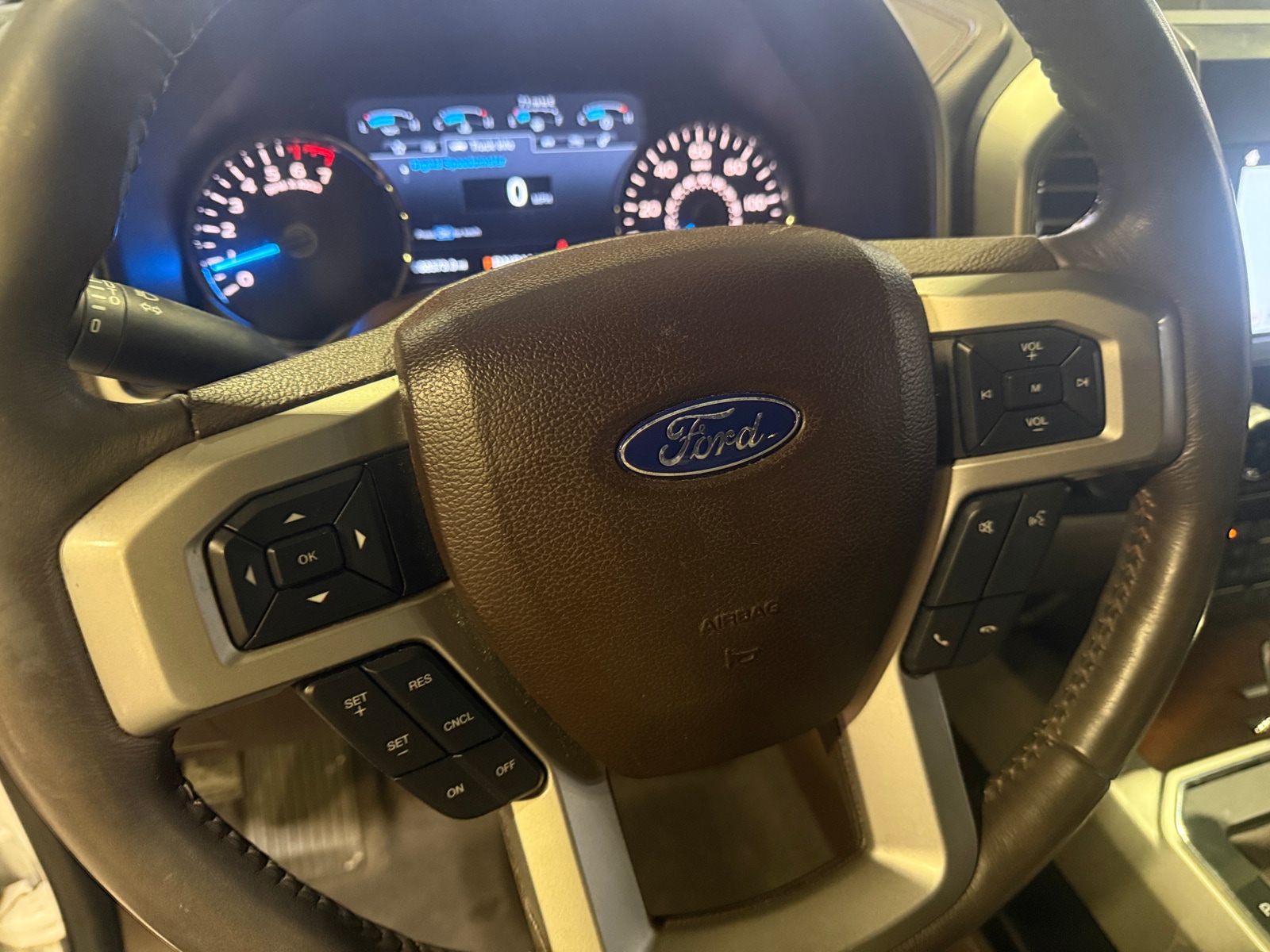 Thumbnail: 2017 Ford Econoline - 4