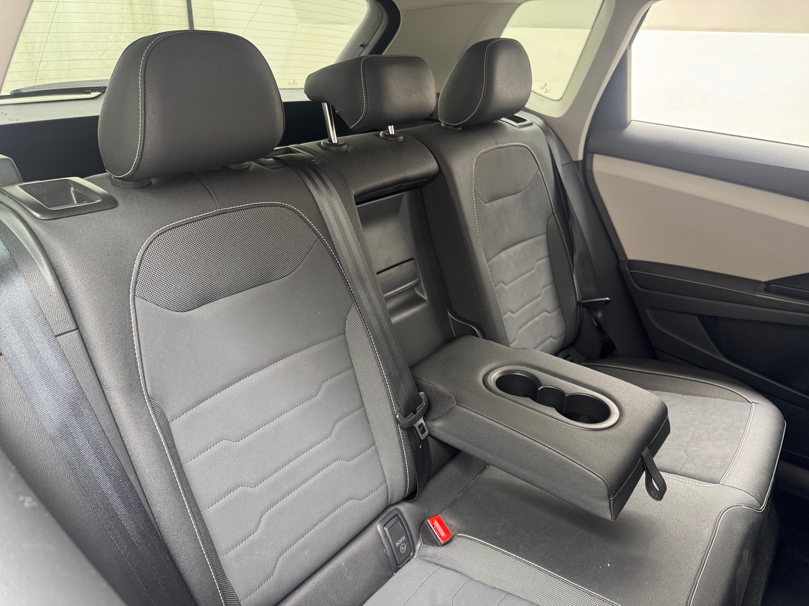 Thumbnail: 2025 Volkswagen Taos - 5