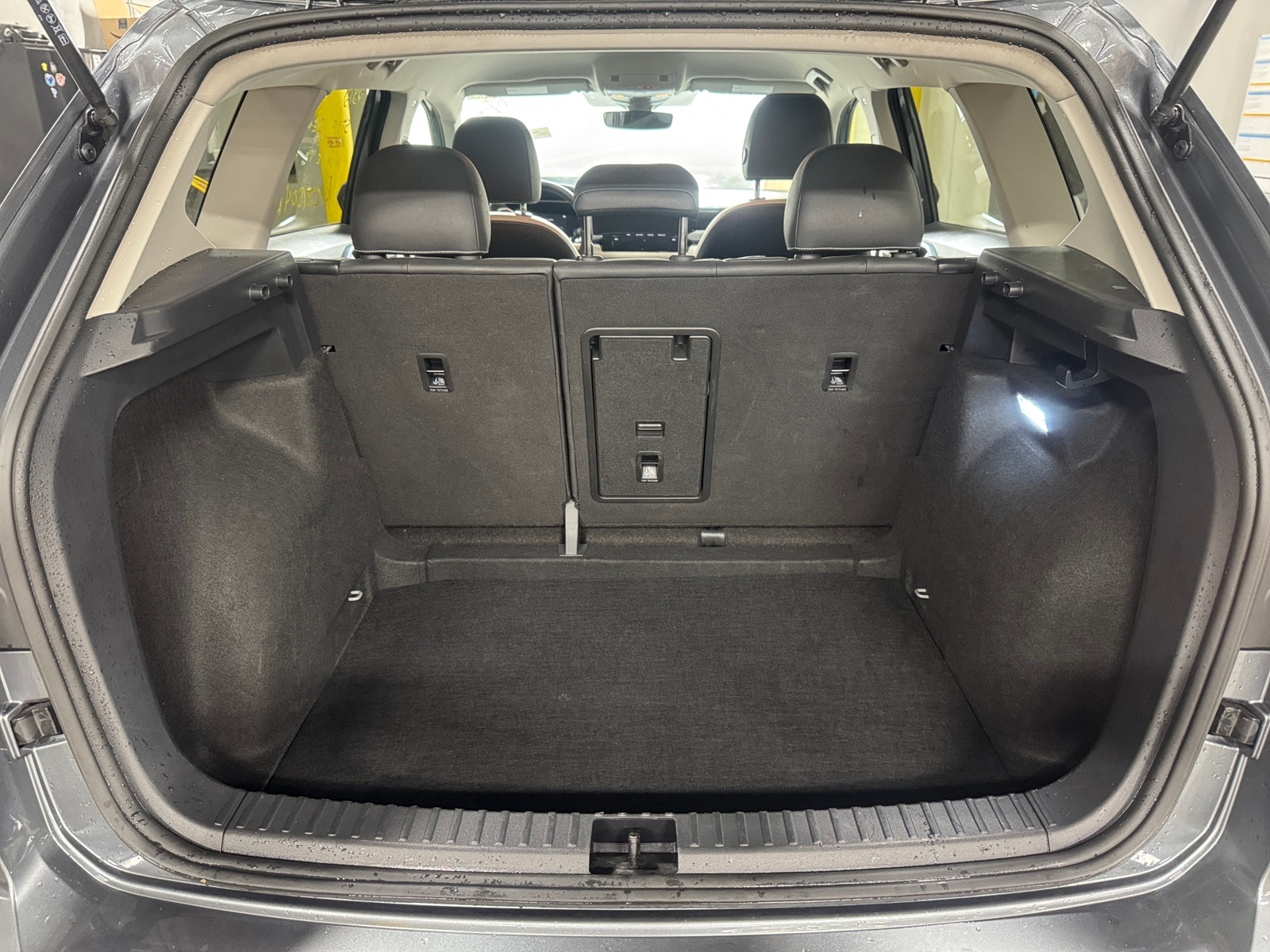 Thumbnail: 2025 Volkswagen Taos - 6