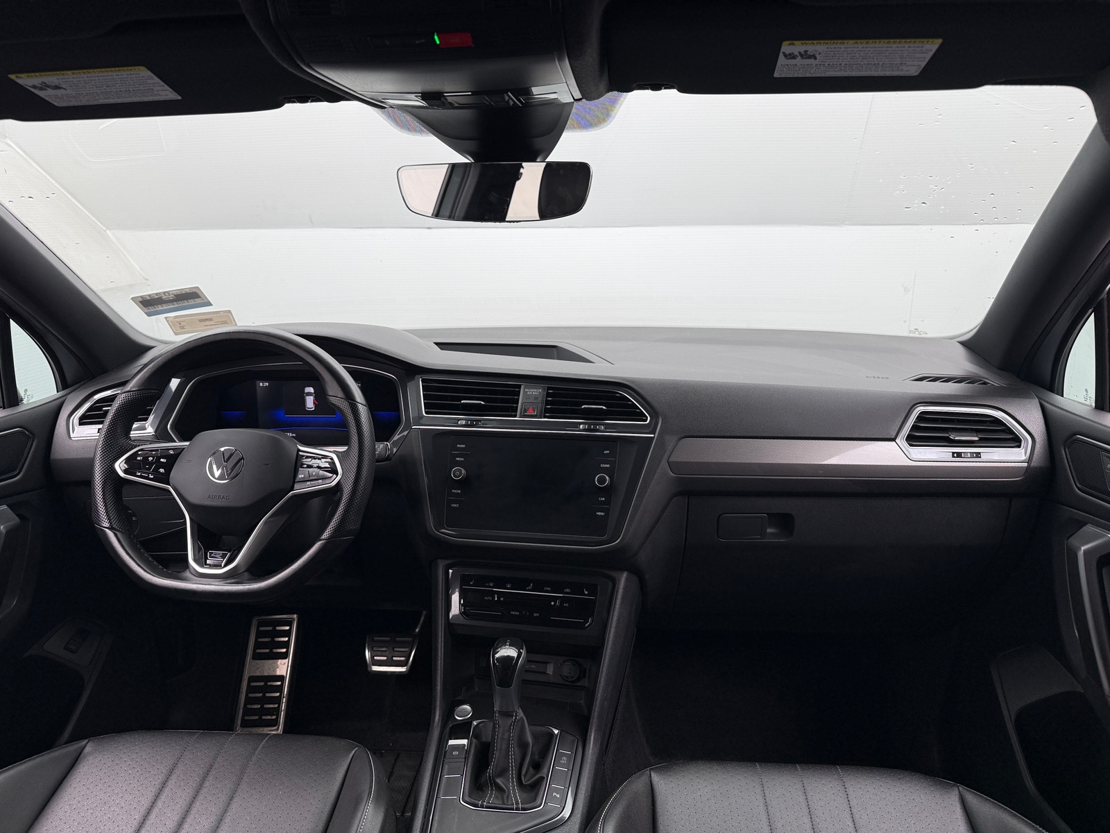 Thumbnail: 2022 Volkswagen Tiguan - 2
