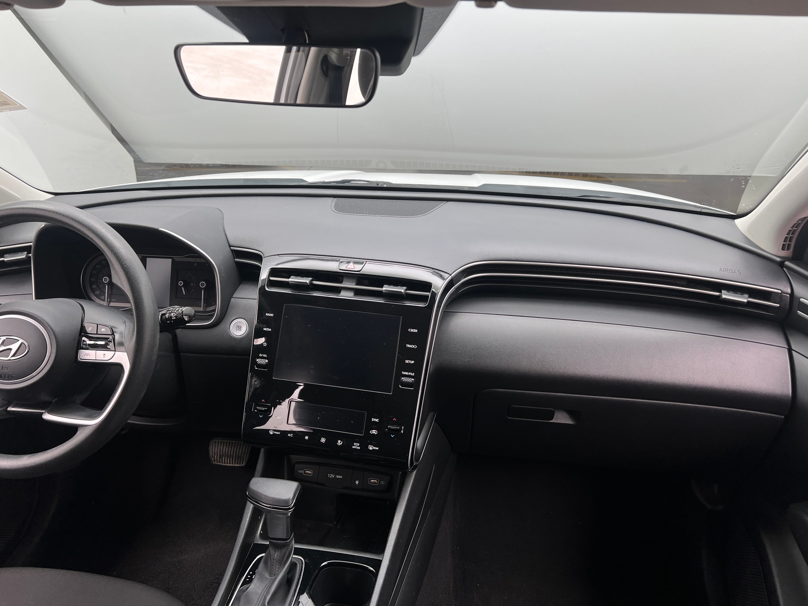 Thumbnail: 2024 Hyundai Tucson - 3