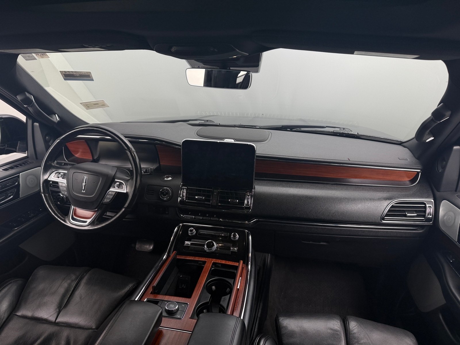 Thumbnail: 2020 Lincoln Navigator - 2