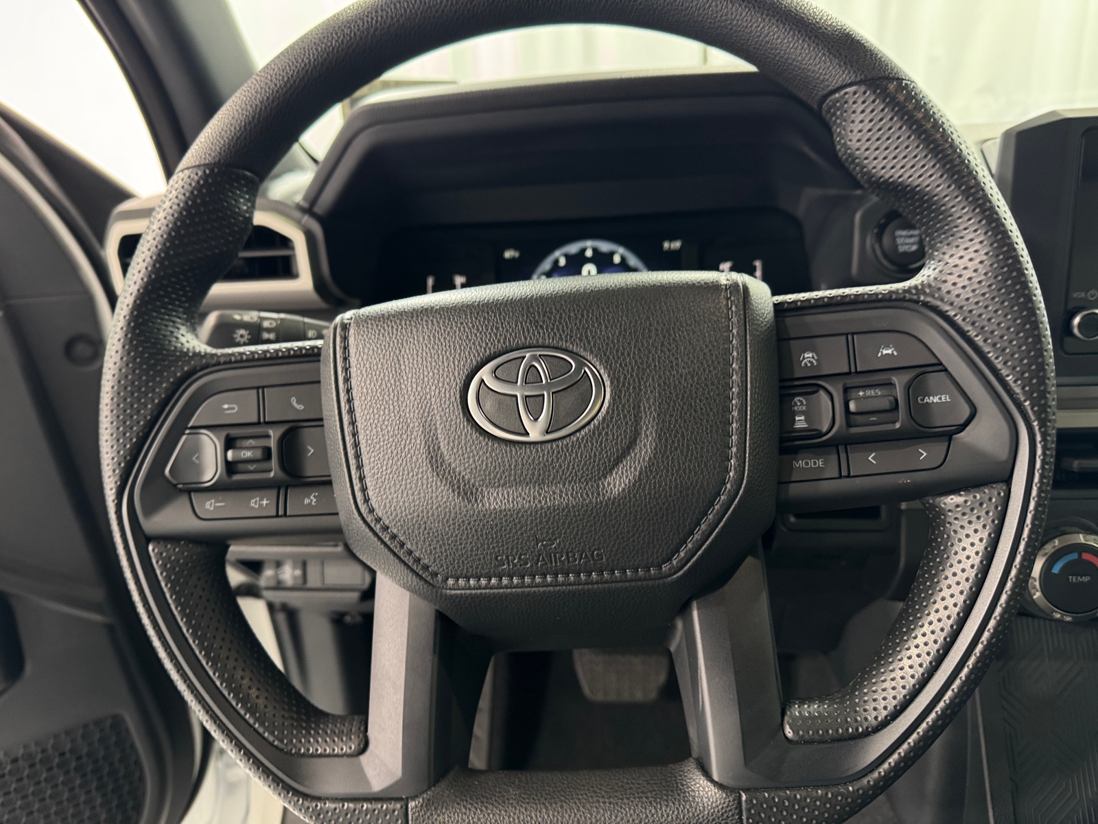 Thumbnail: 2024 Toyota Tacoma - 5