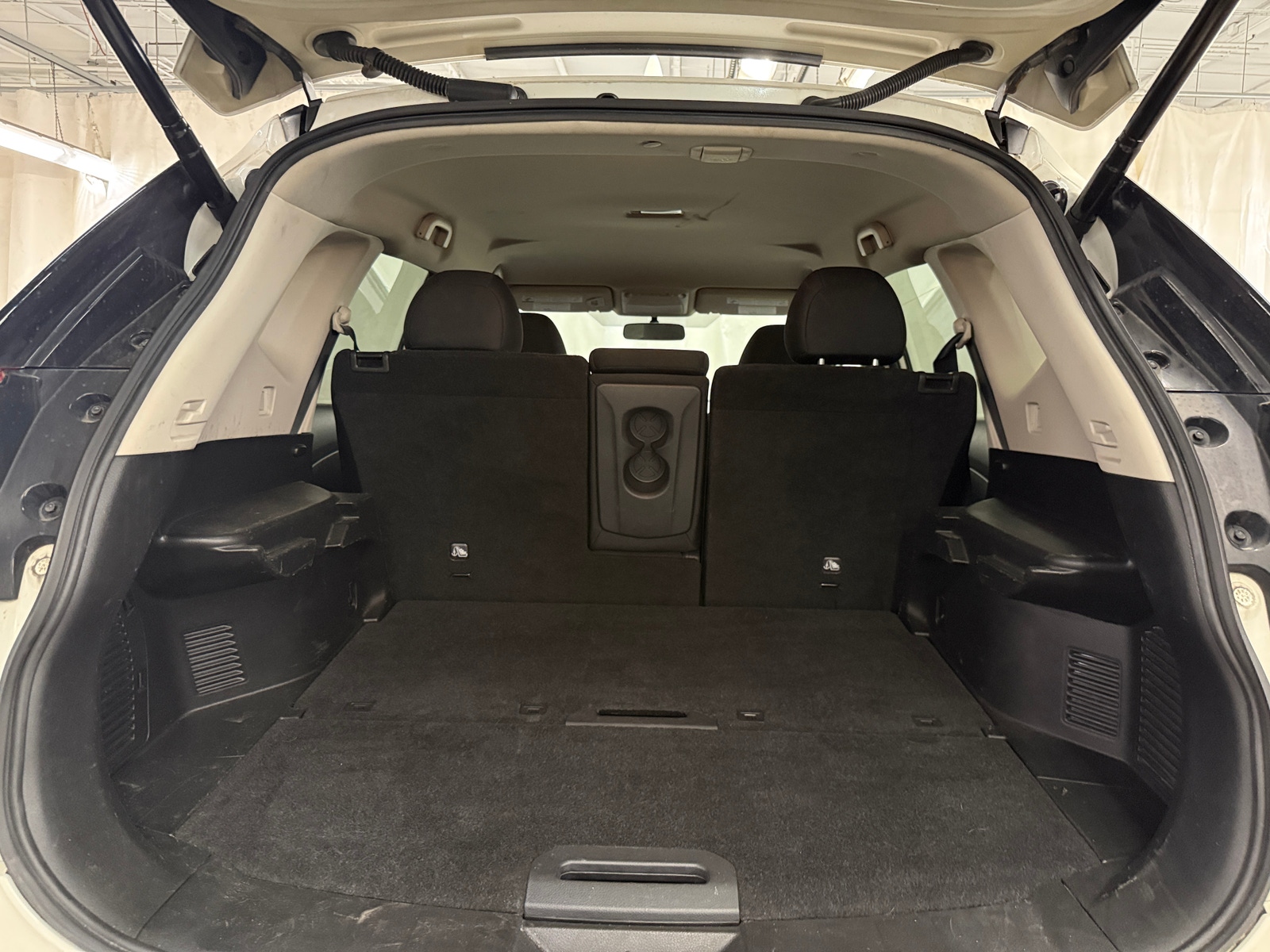 Thumbnail: 2018 Nissan Rogue - 7