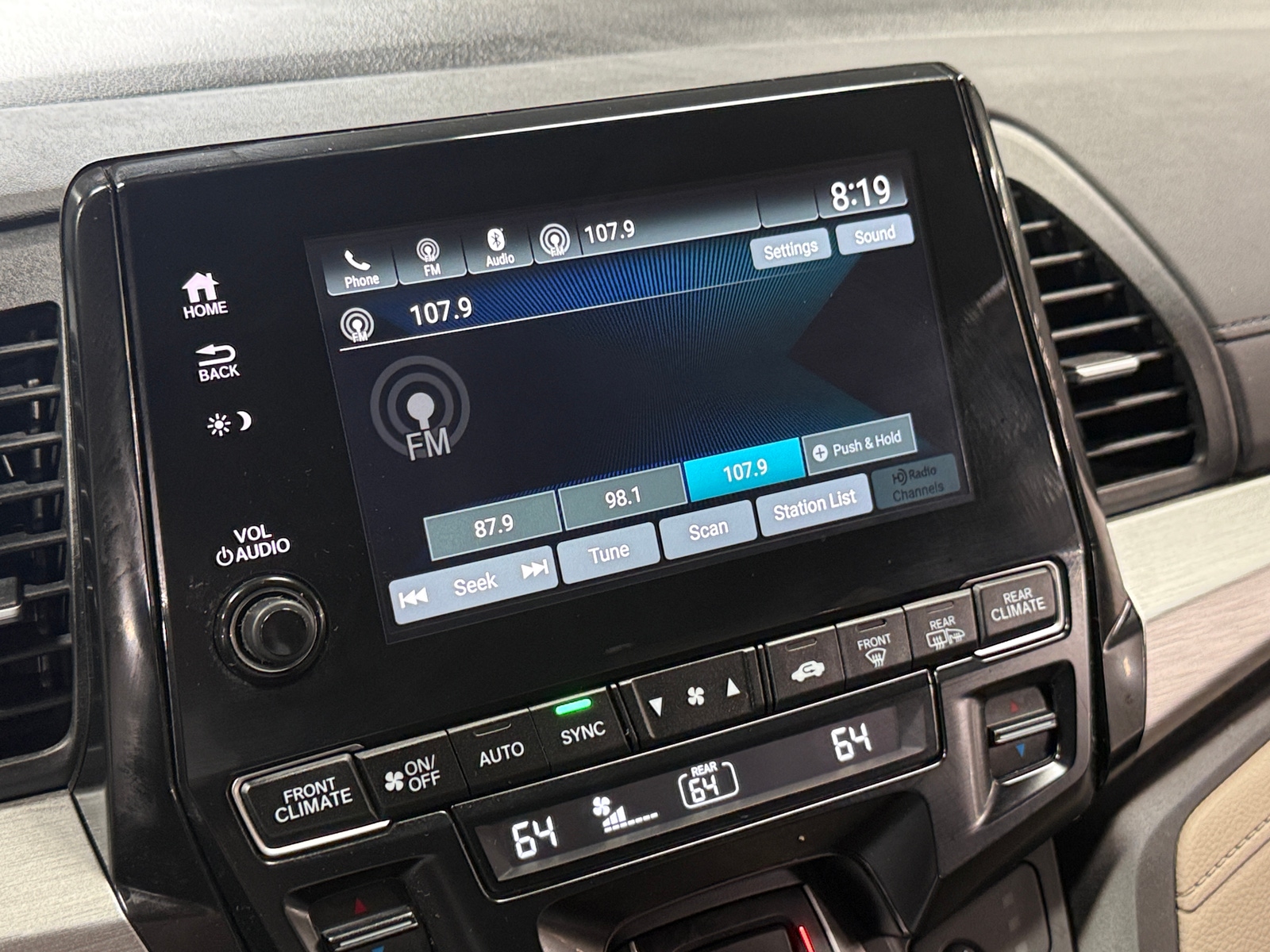 Thumbnail: 2020 Honda Odyssey - 3