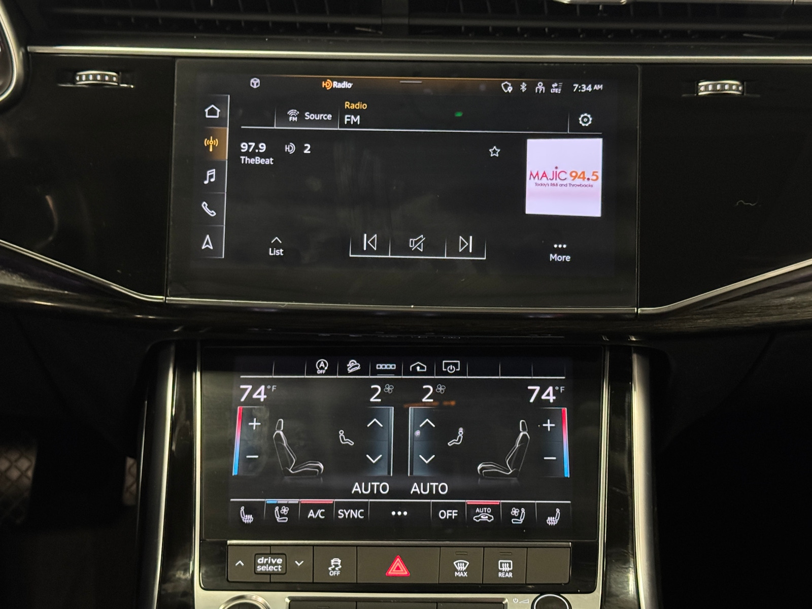 Thumbnail: 2023 Audi Q7 - 3