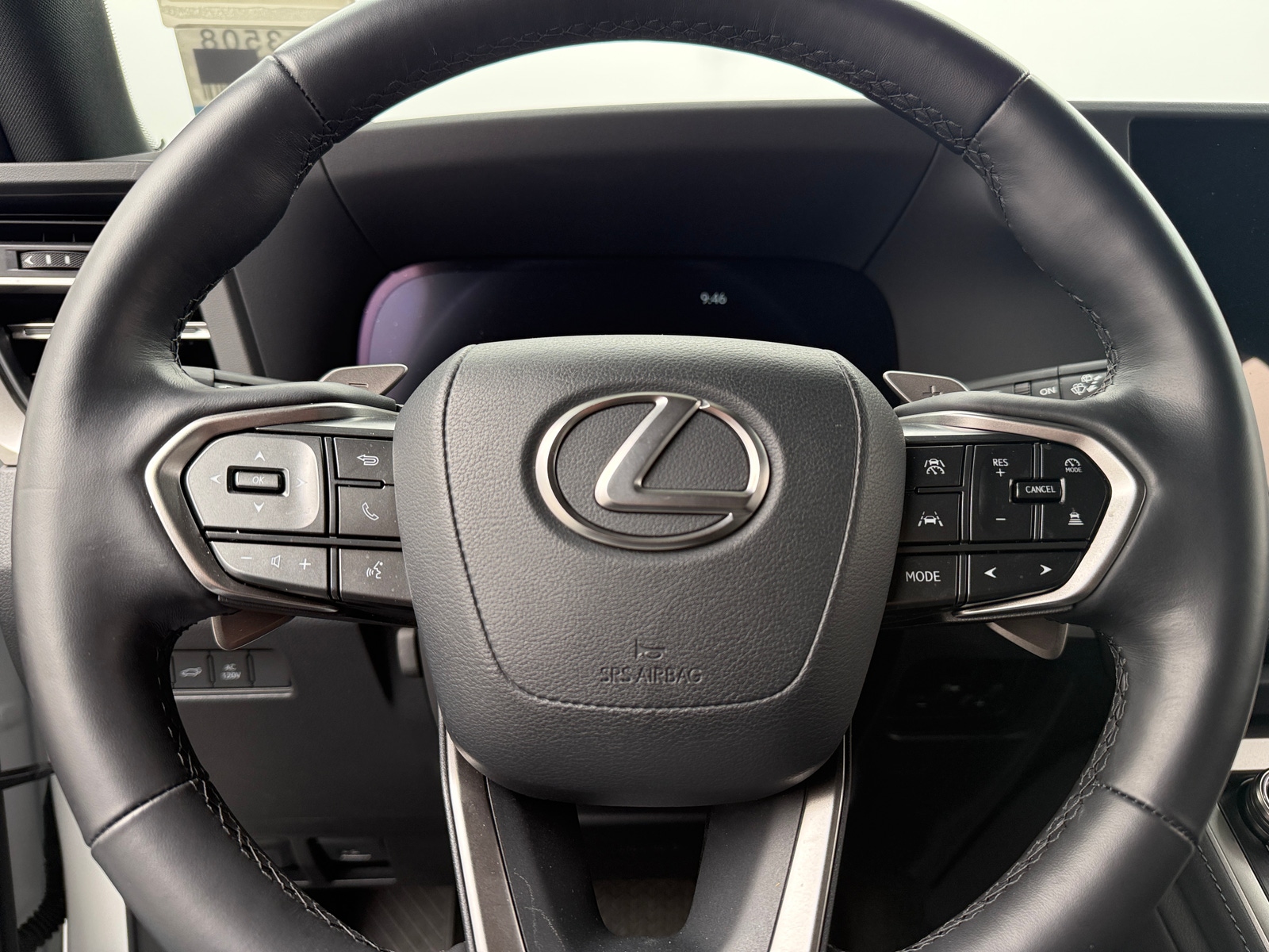 Thumbnail: 2024 Lexus GX - 4