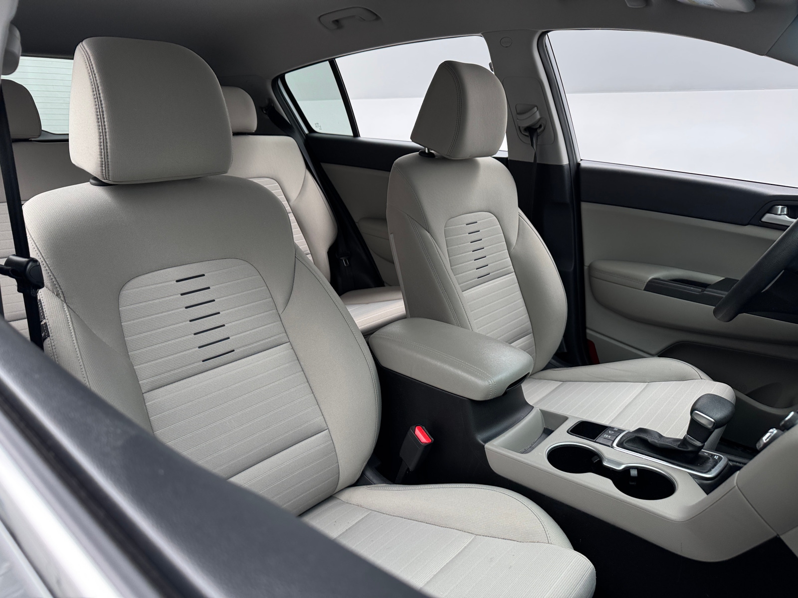 Thumbnail: 2020 Kia Sportage - 2