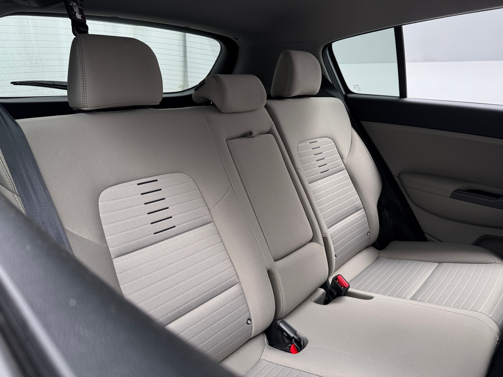 Thumbnail: 2020 Kia Sportage - 6