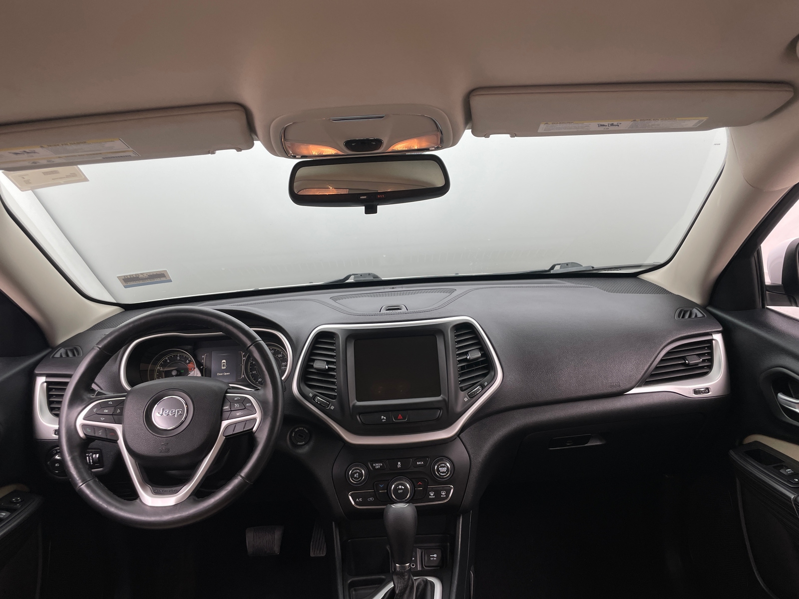 Thumbnail: 2016 Jeep Cherokee - 3