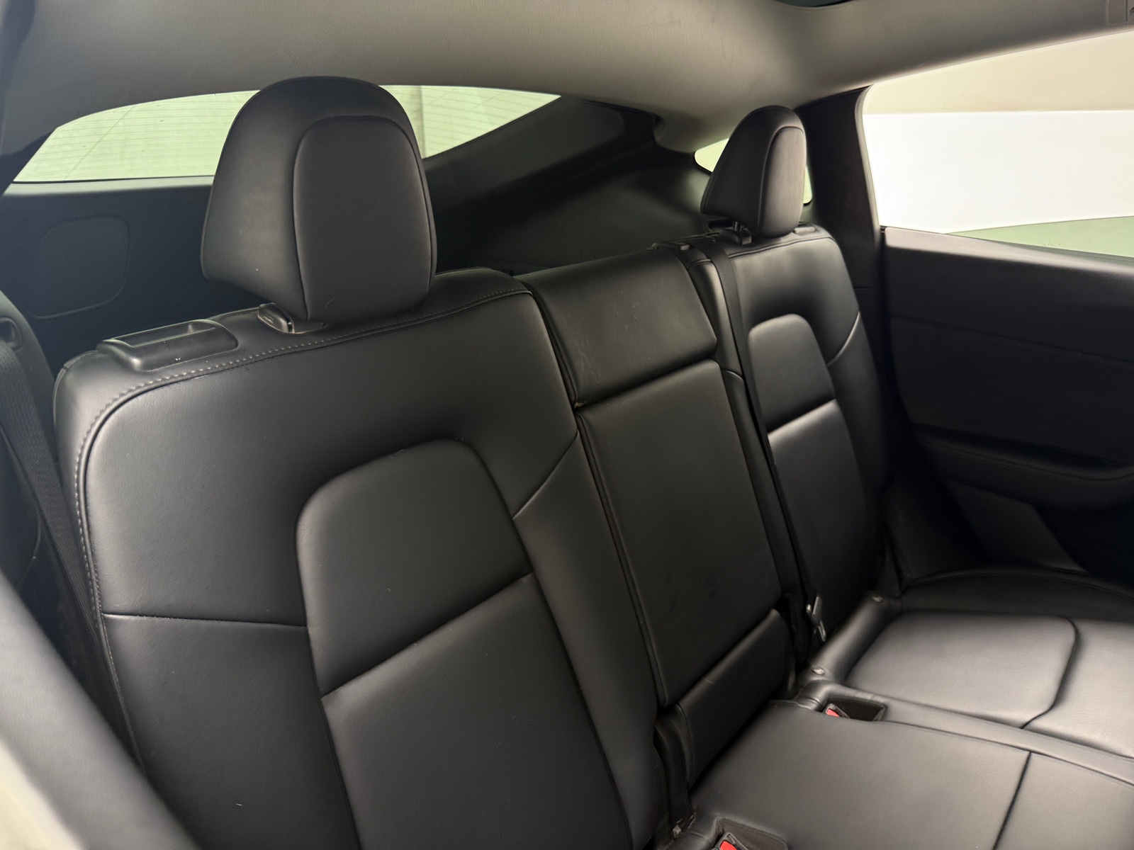 Thumbnail: 2022 Tesla Model Y - 5