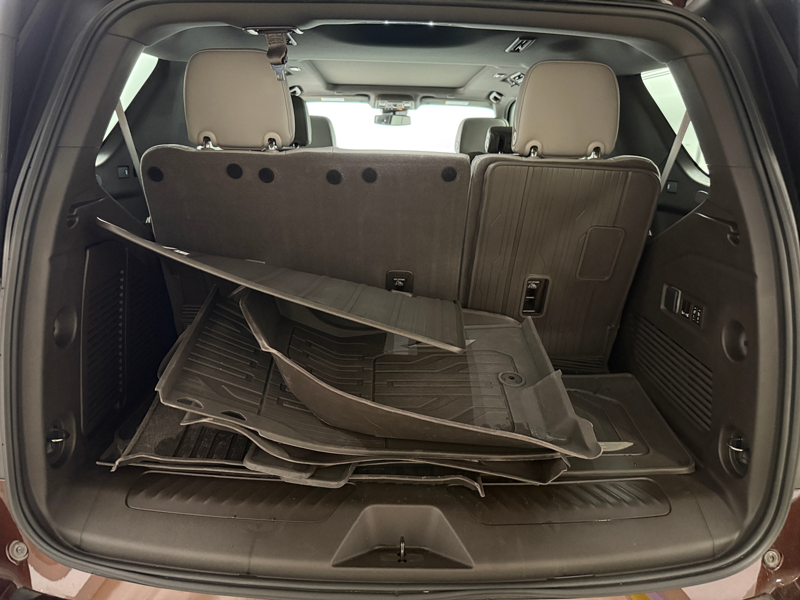 Thumbnail: 2023 GMC Yukon - 6