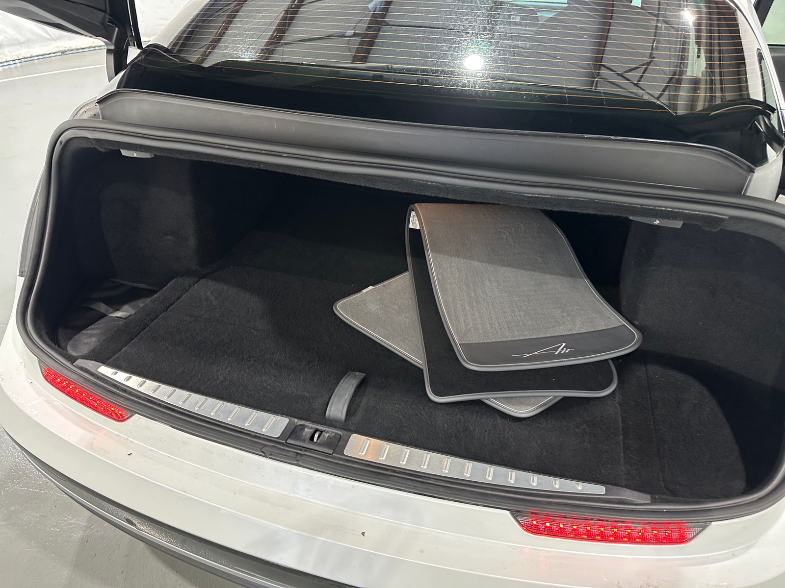 Thumbnail: 2023 Lucid Air - 6